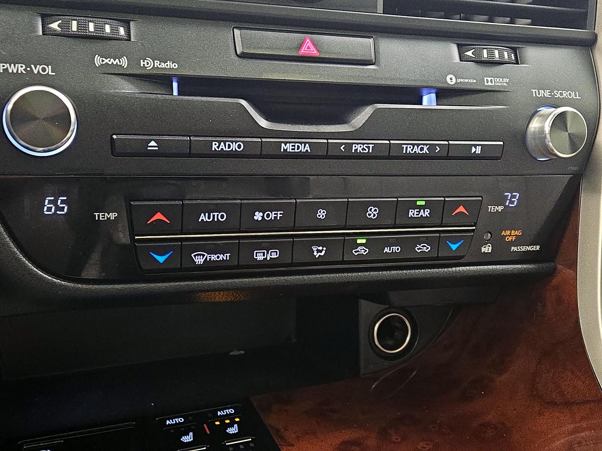 Thumbnail: 2019 Lexus RX - 17