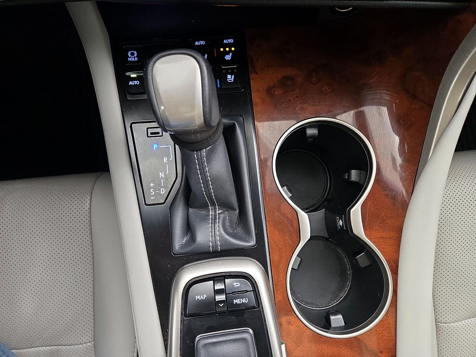 Thumbnail: 2019 Lexus RX - 18