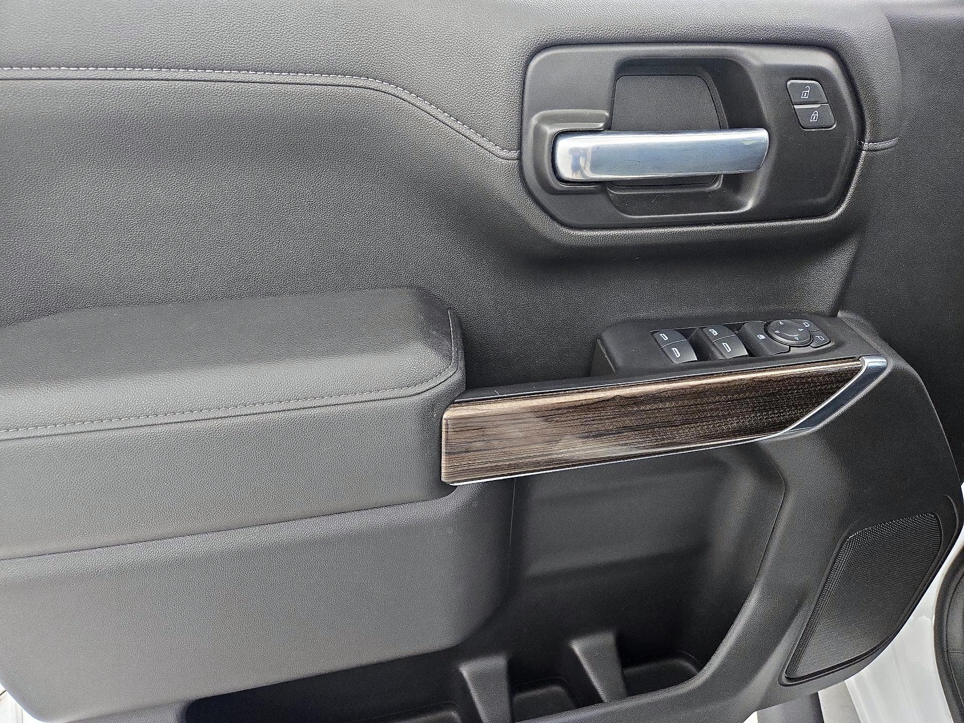 Thumbnail: 2021 Chevrolet Silverado 1500 - 12