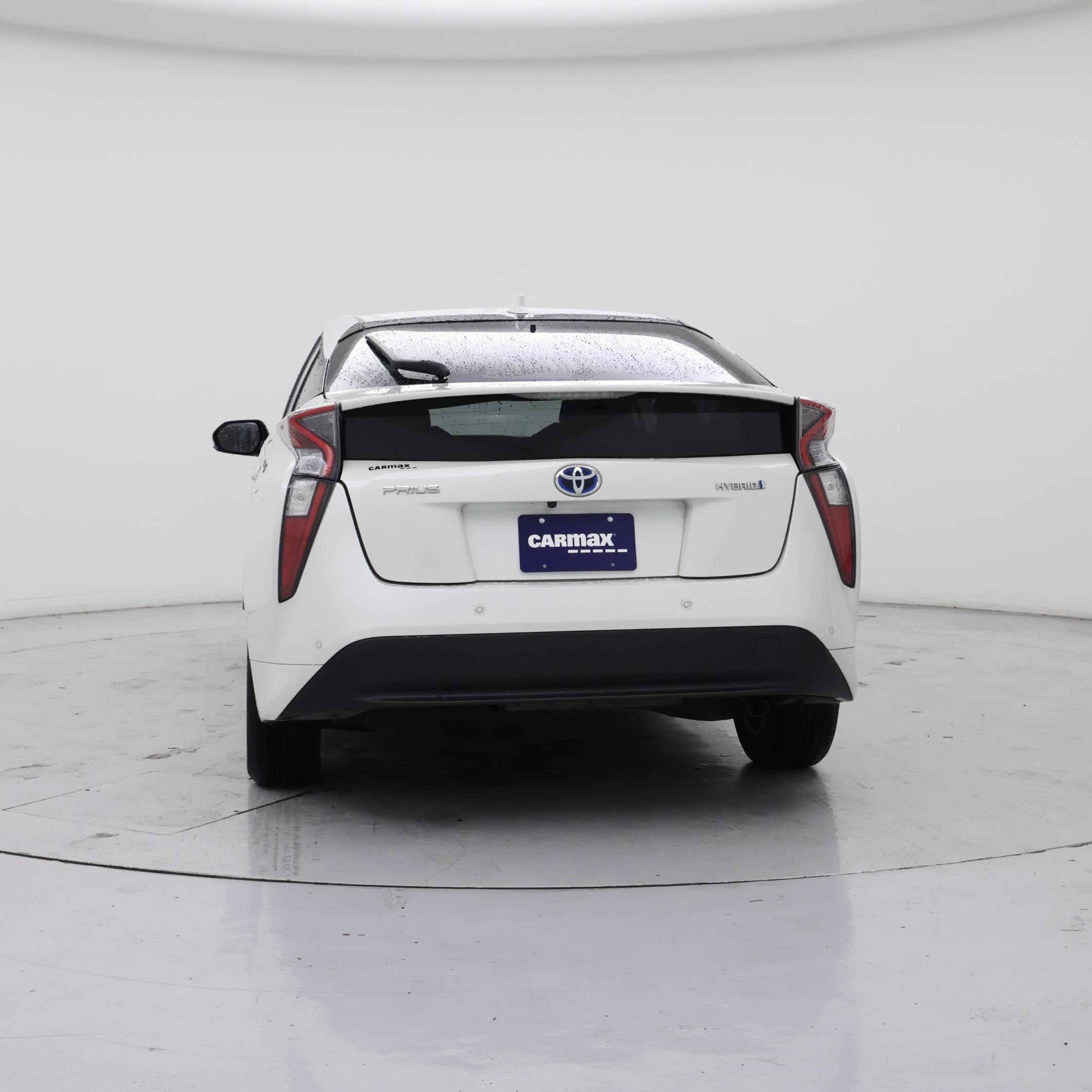 Thumbnail: 2017 Toyota Prius - 6