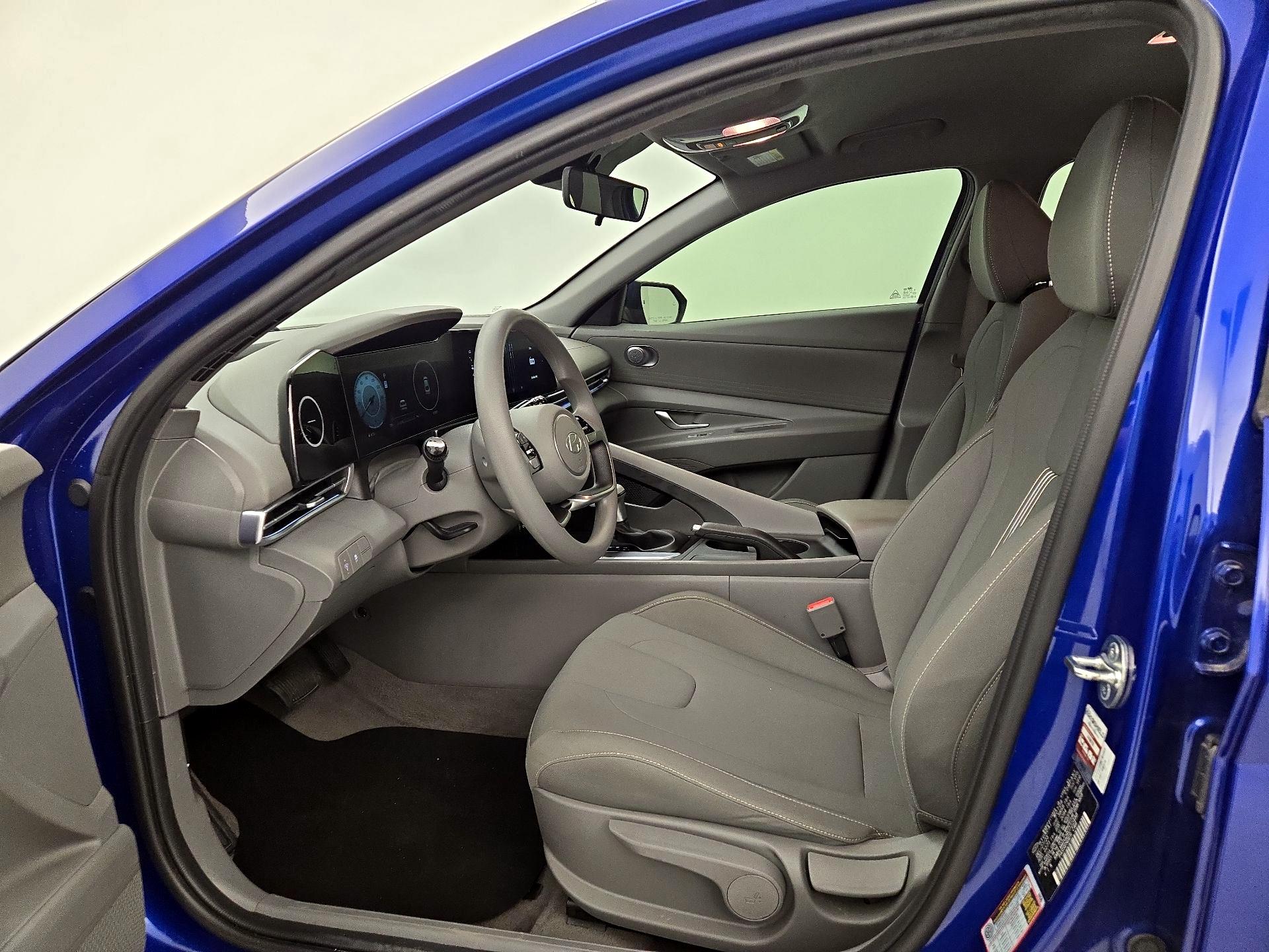 Thumbnail: 2024 Hyundai Elantra - 11