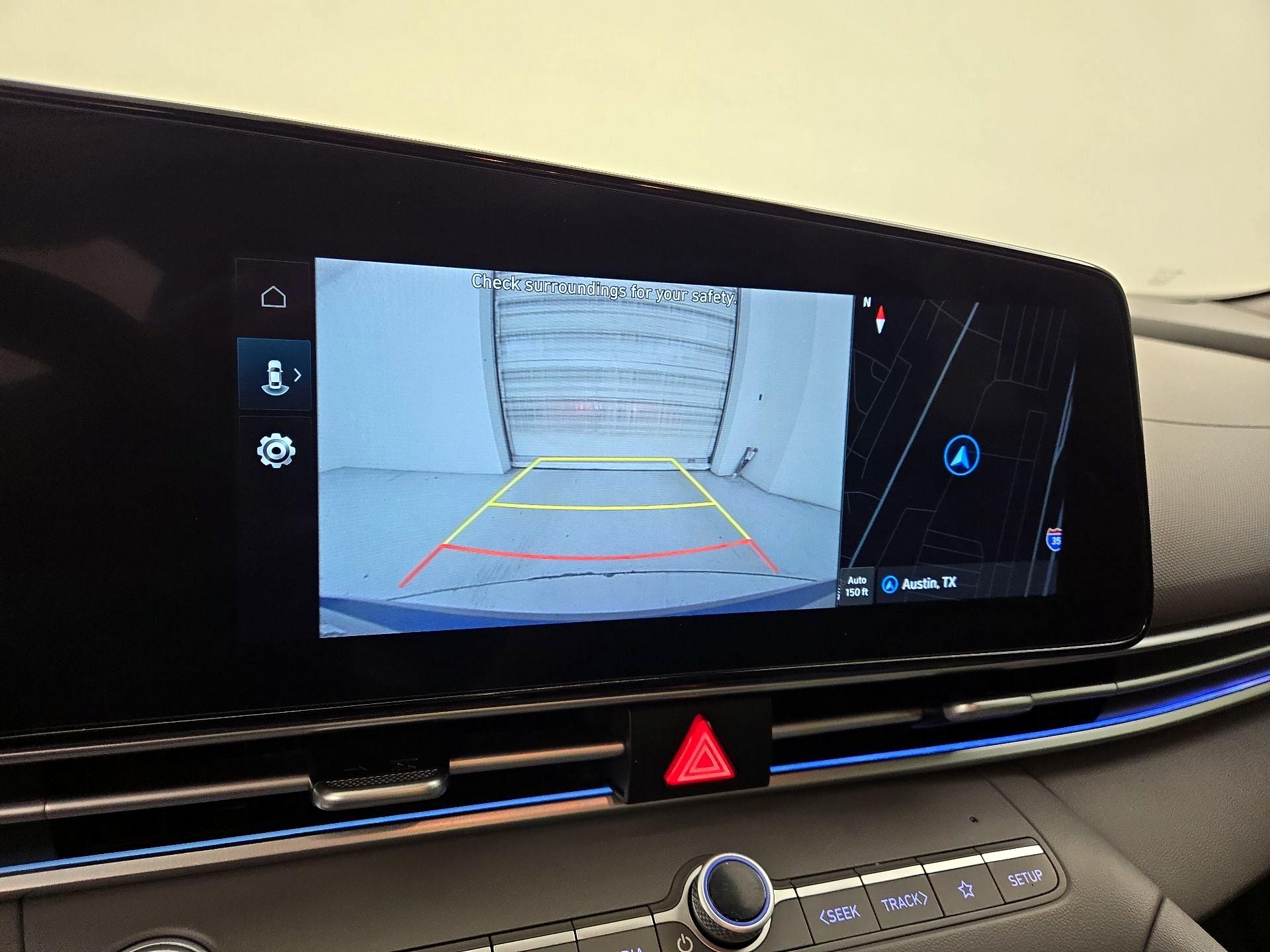 Thumbnail: 2024 Hyundai Elantra - 15