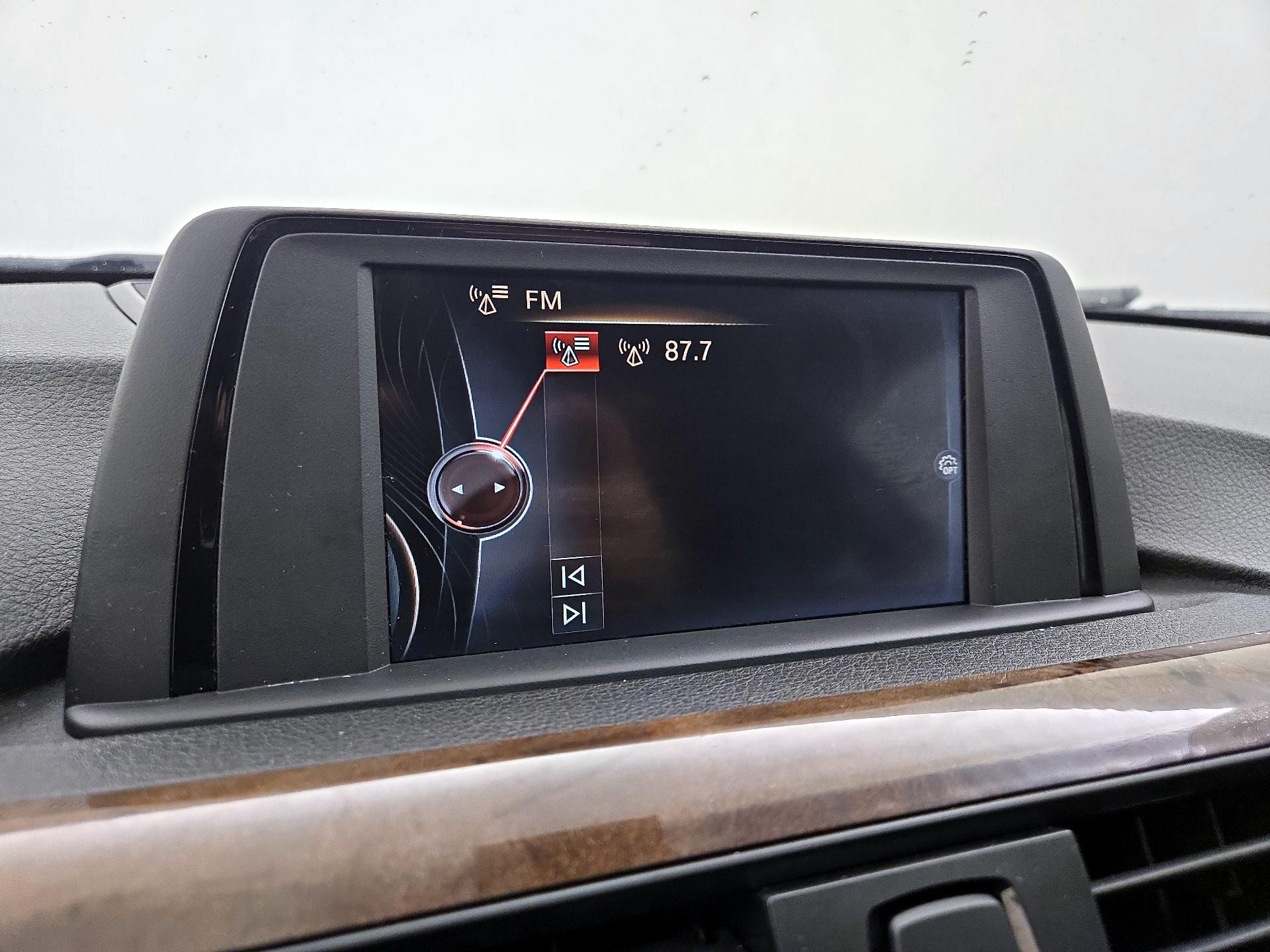Thumbnail: 2015 BMW 4 Series - 15