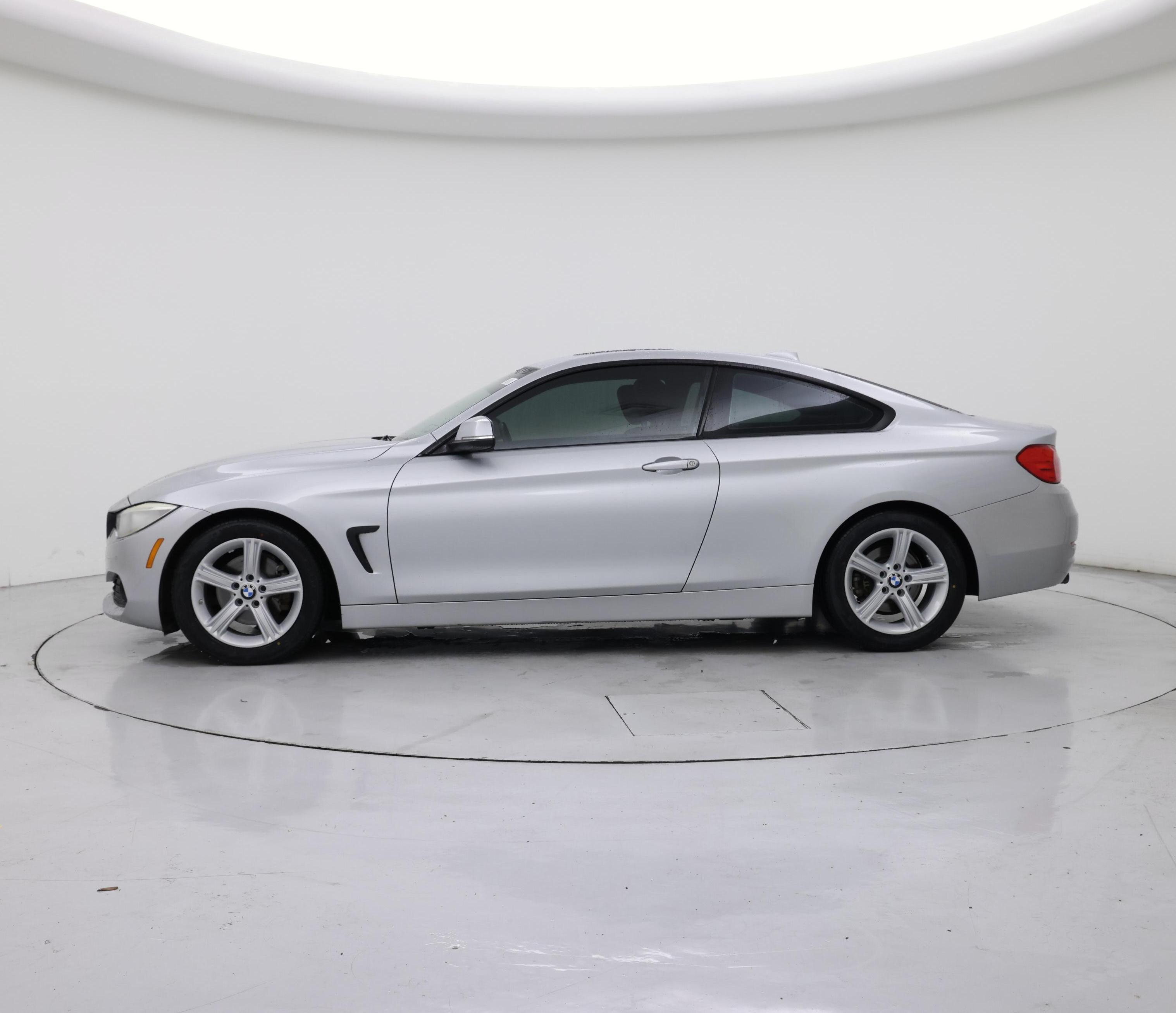 Thumbnail: 2015 BMW 4 Series - 3