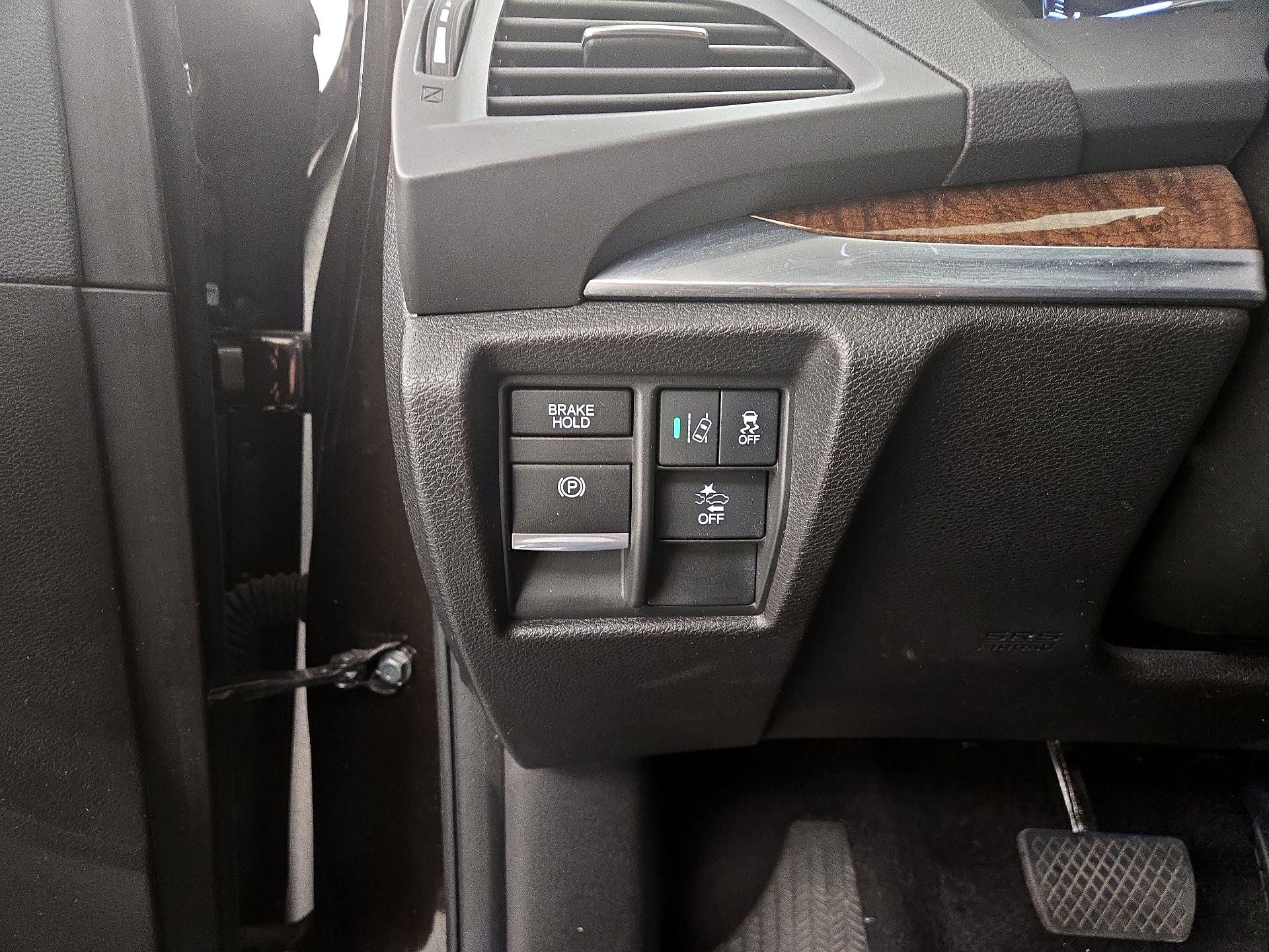 Thumbnail: 2017 Acura MDX - 13