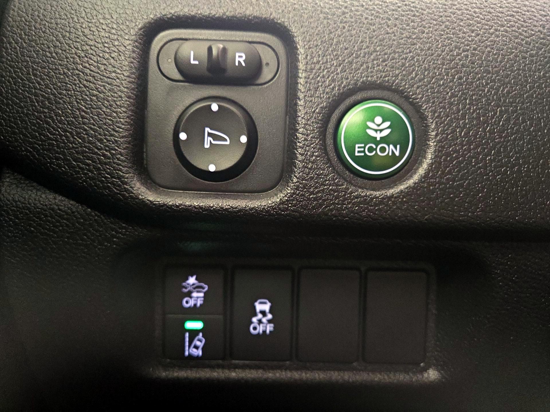 Thumbnail: 2019 Honda Pilot - 13