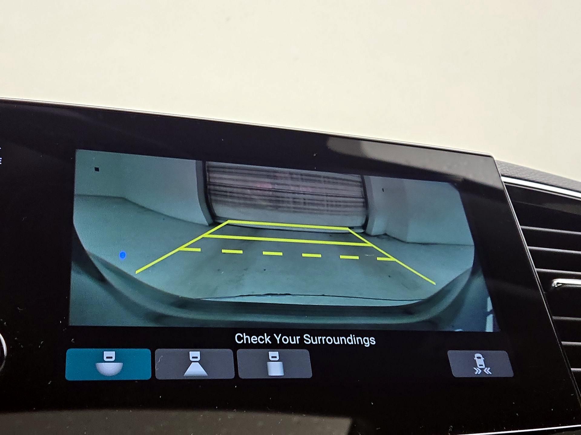 Thumbnail: 2019 Honda Pilot - 14