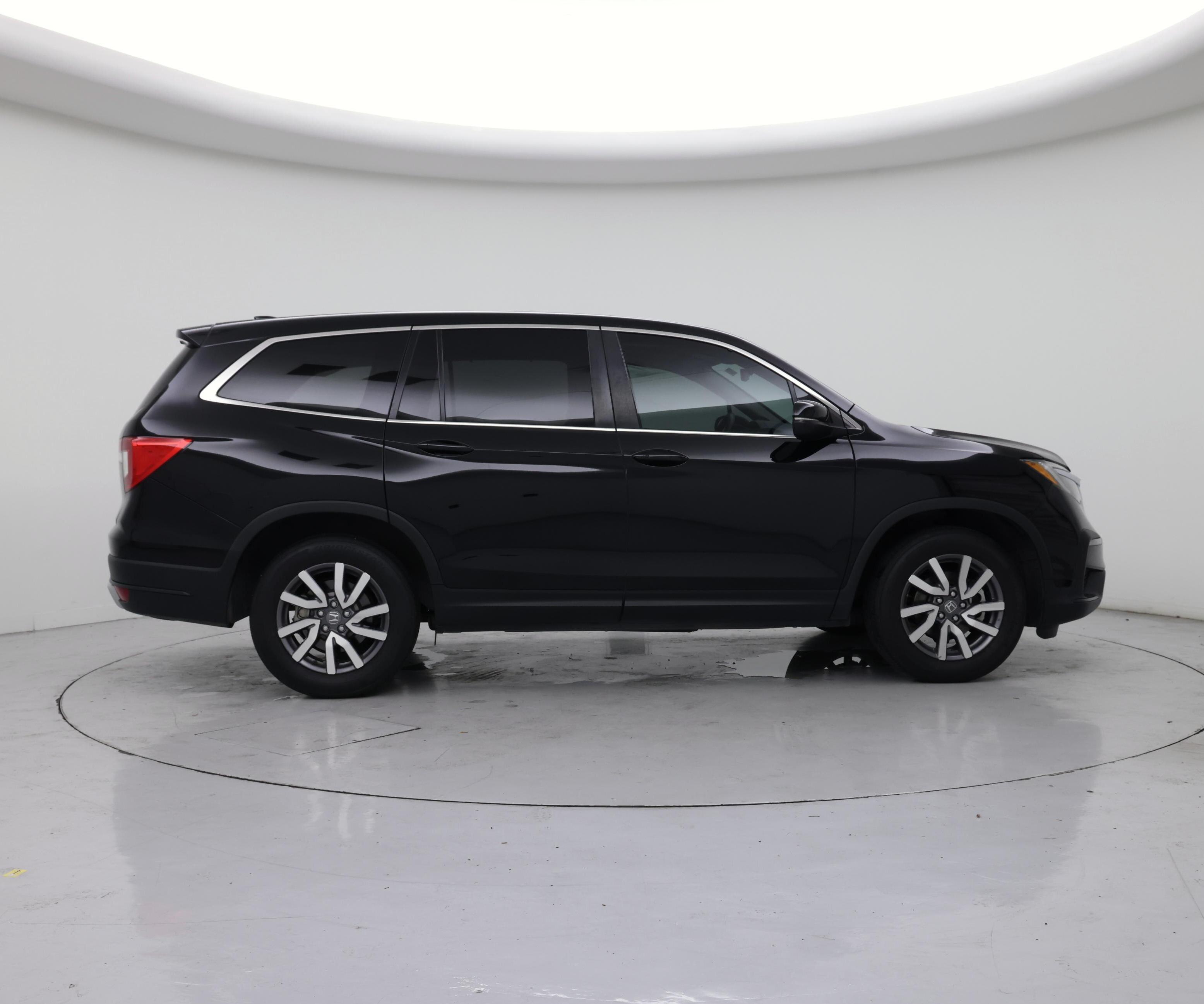 Thumbnail: 2019 Honda Pilot - 7