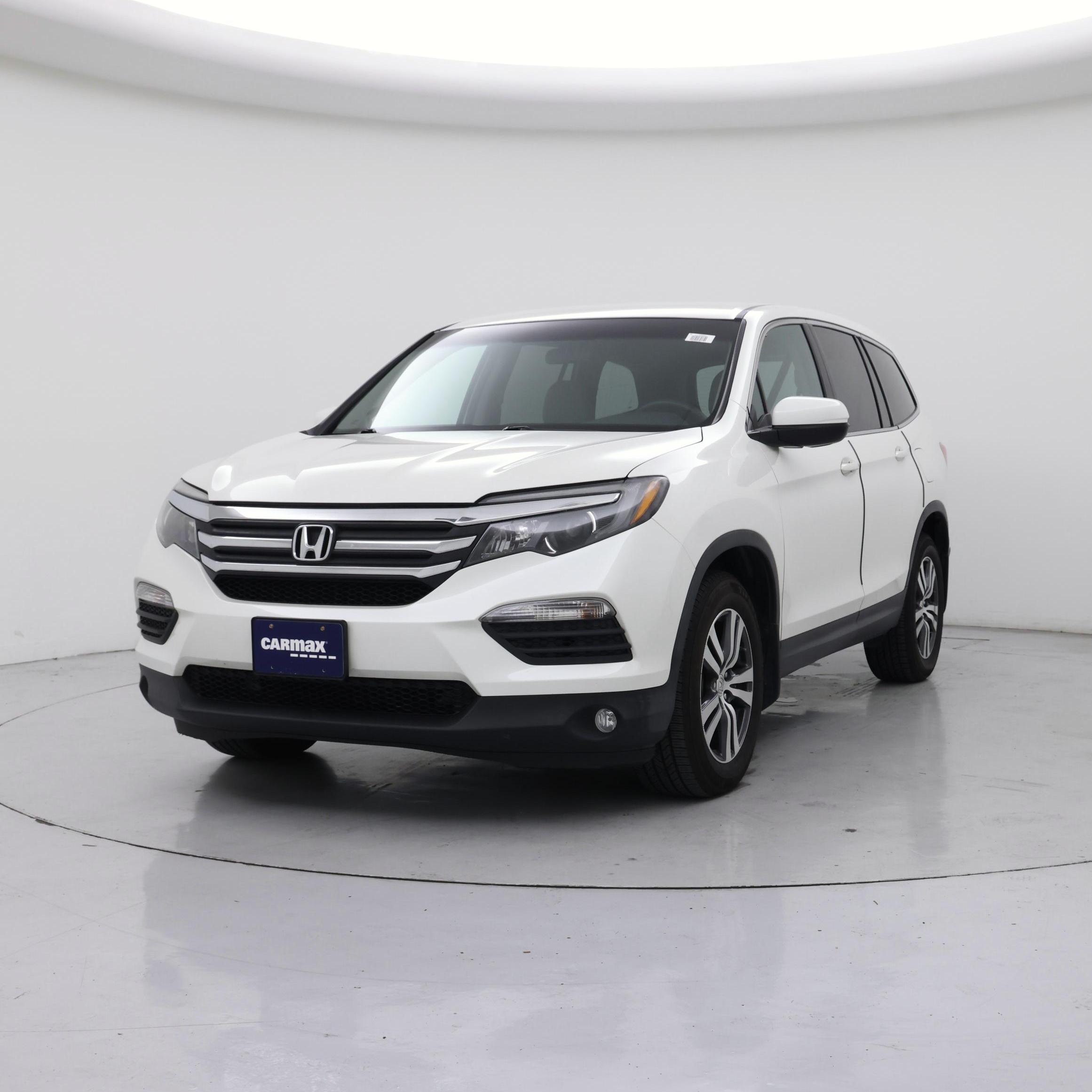 Thumbnail: 2016 Honda Pilot - 4