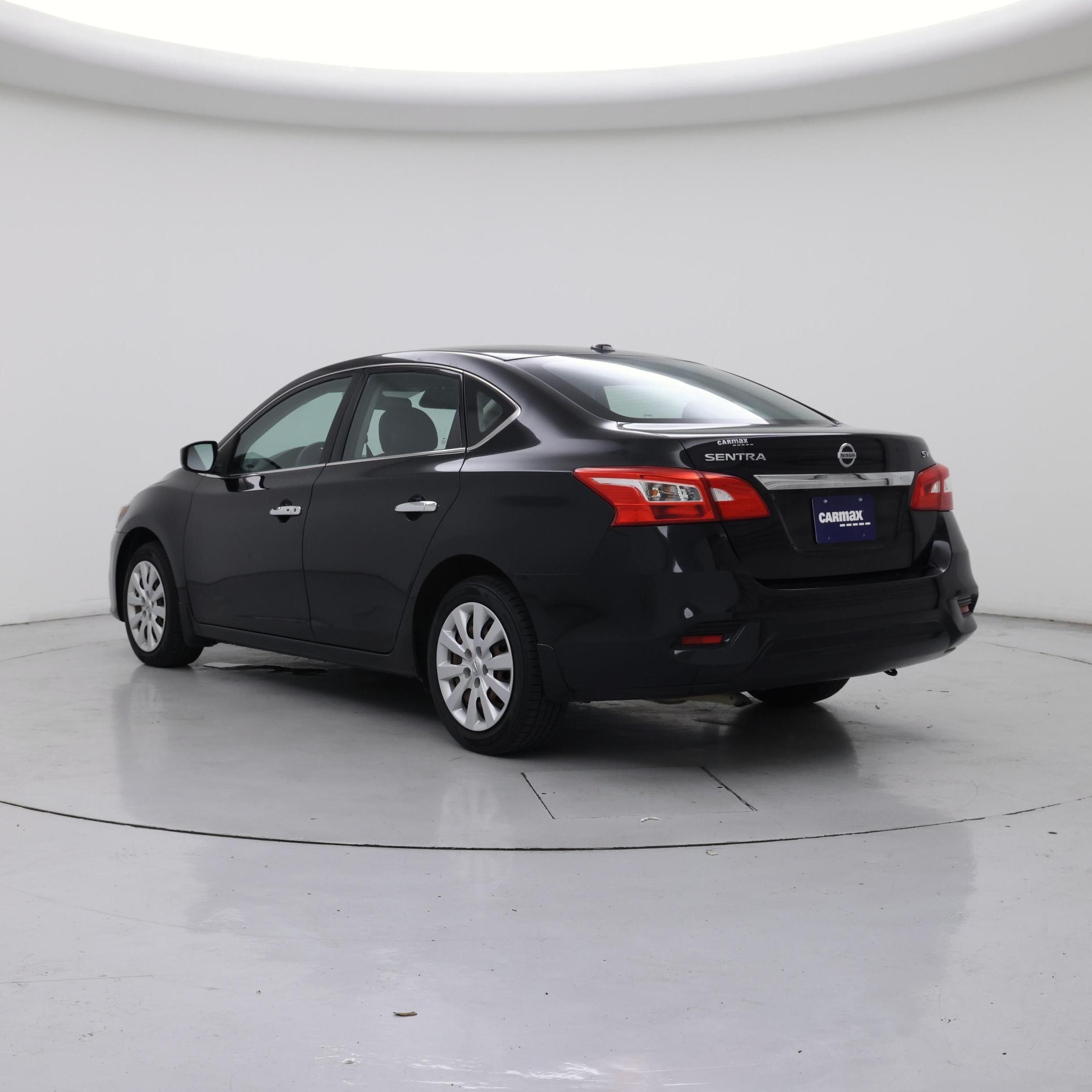 Thumbnail: 2017 Nissan Sentra - 2