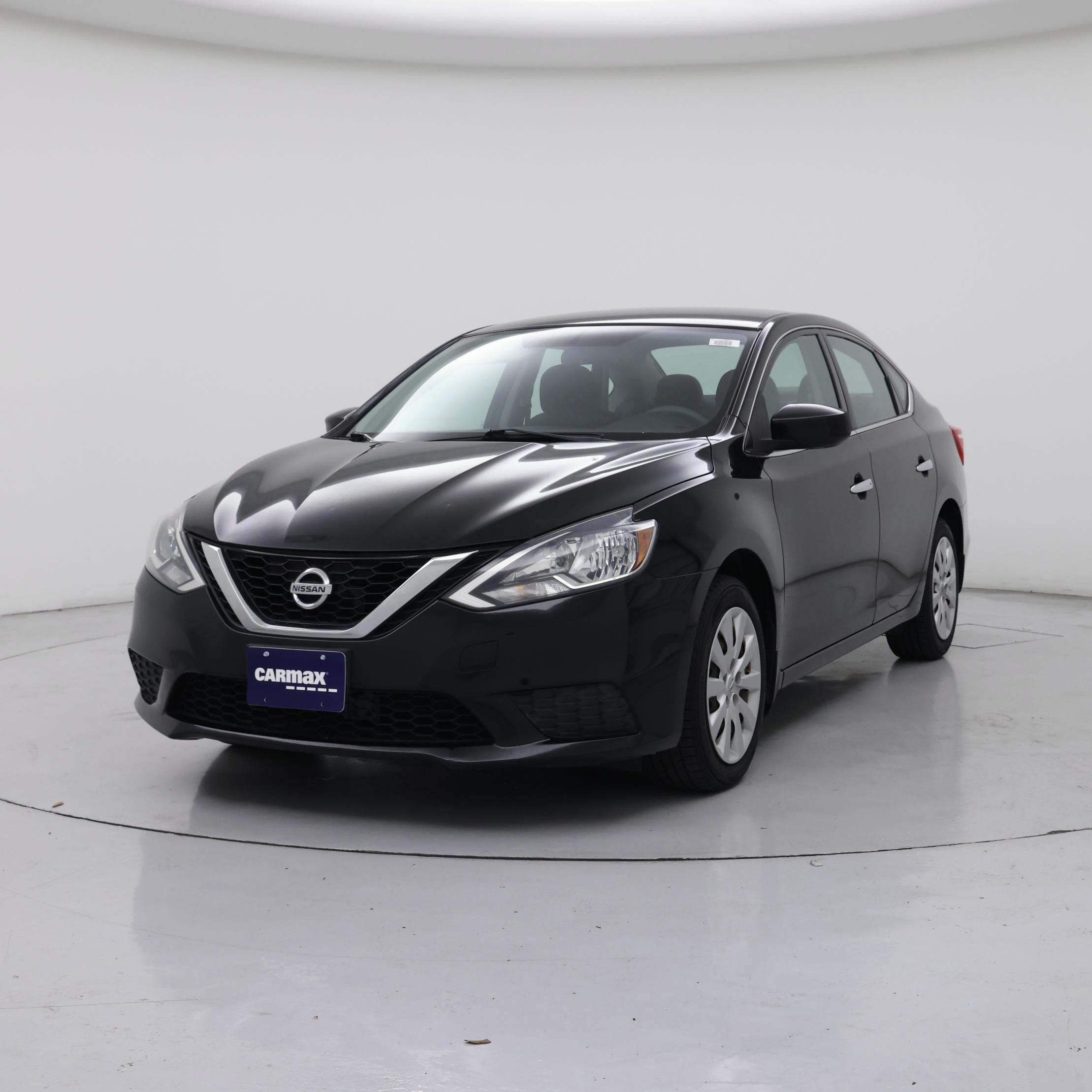 Thumbnail: 2017 Nissan Sentra - 4