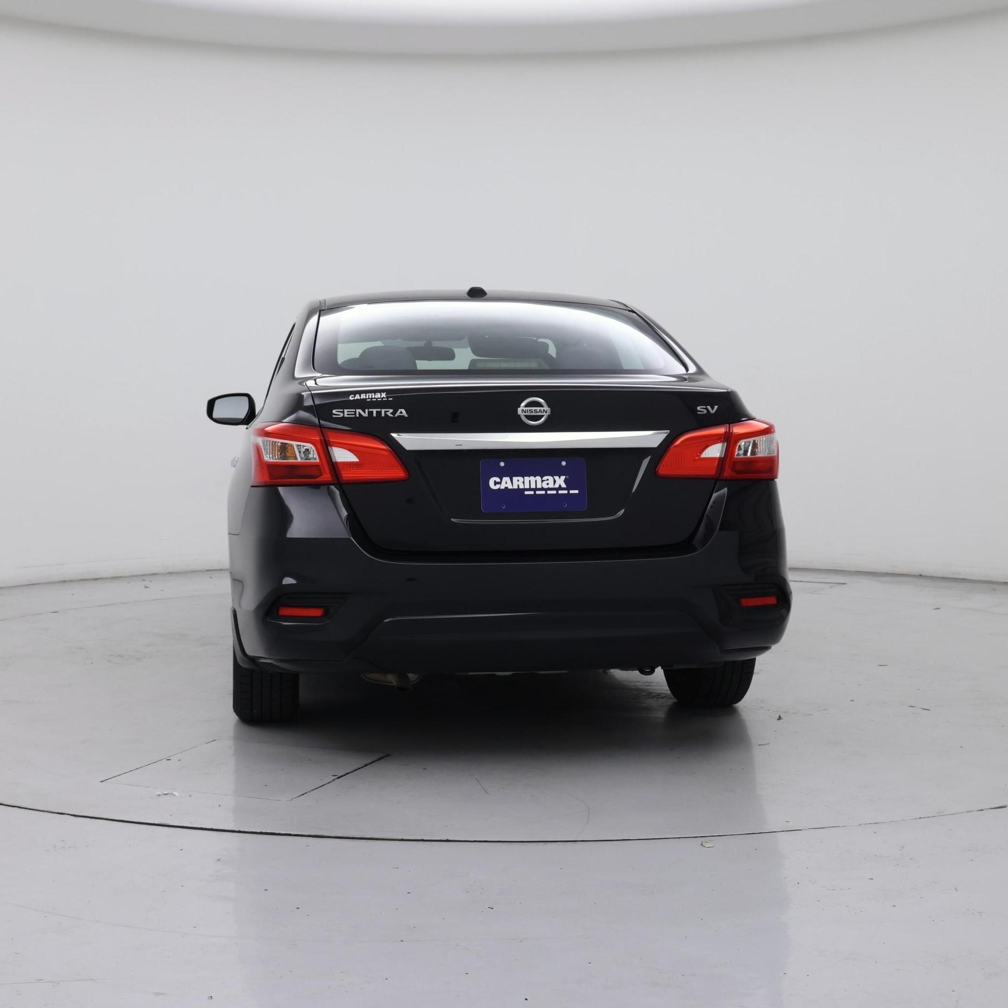 Thumbnail: 2017 Nissan Sentra - 6