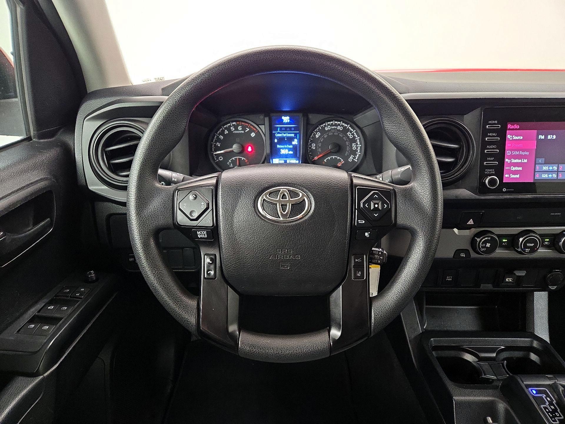 Thumbnail: 2021 Toyota Tacoma - 10