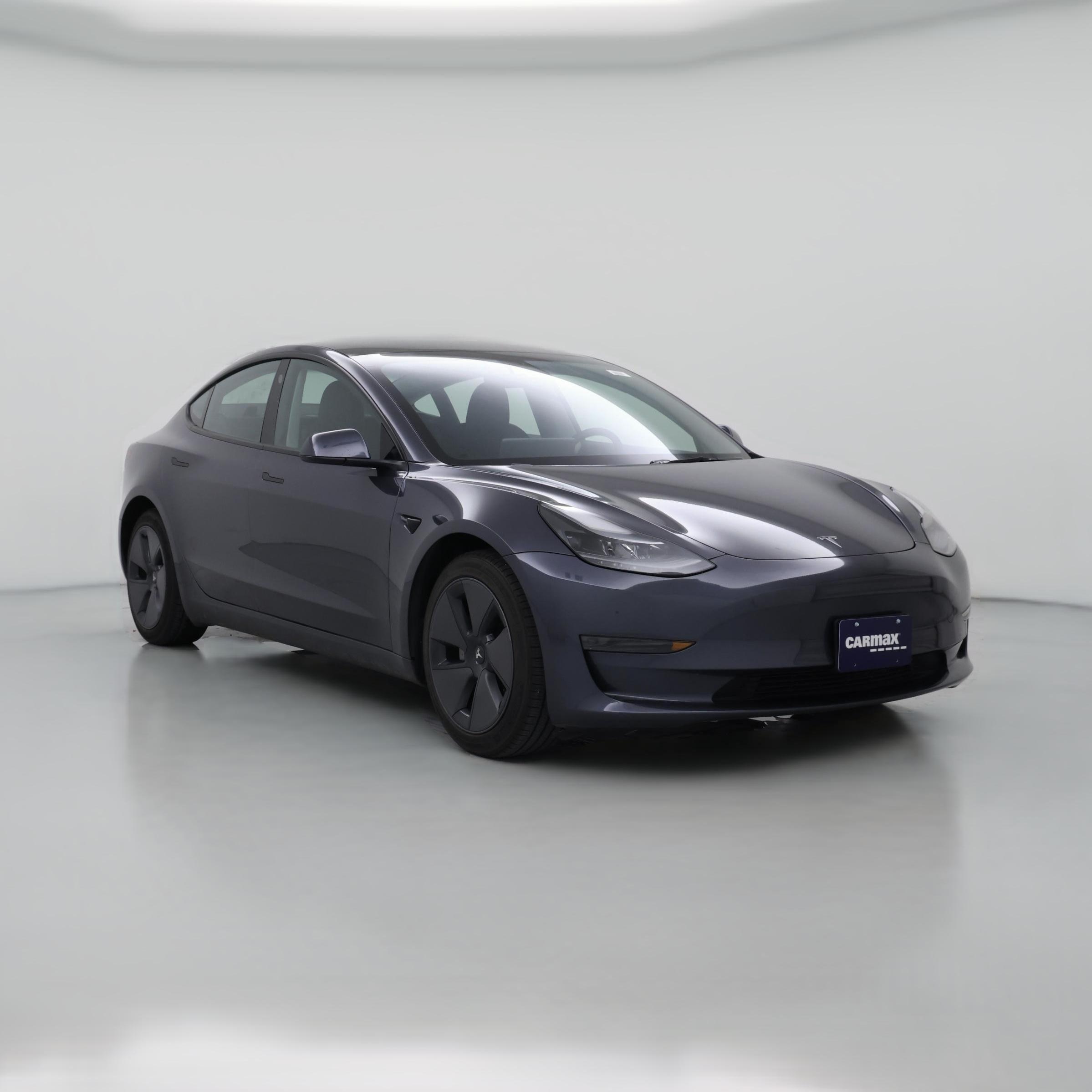 Thumbnail: 2023 Tesla Model 3 - 1