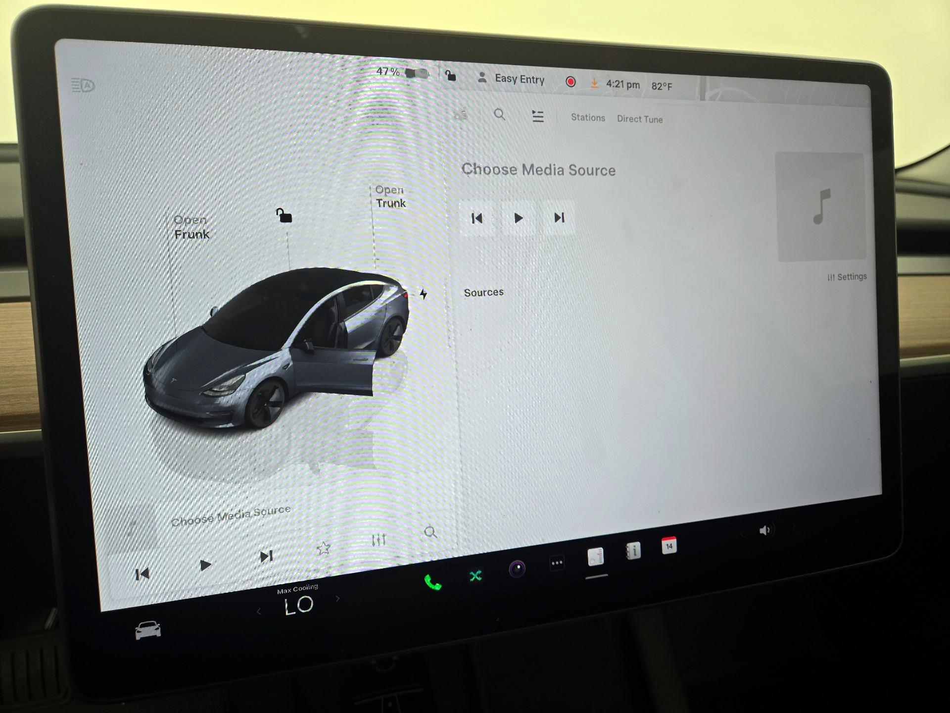 Thumbnail: 2023 Tesla Model 3 - 15