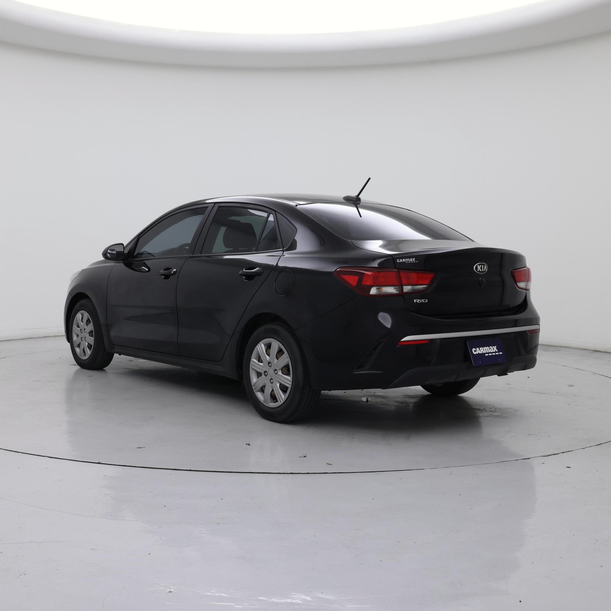 Thumbnail: 2021 Kia Rio - 2