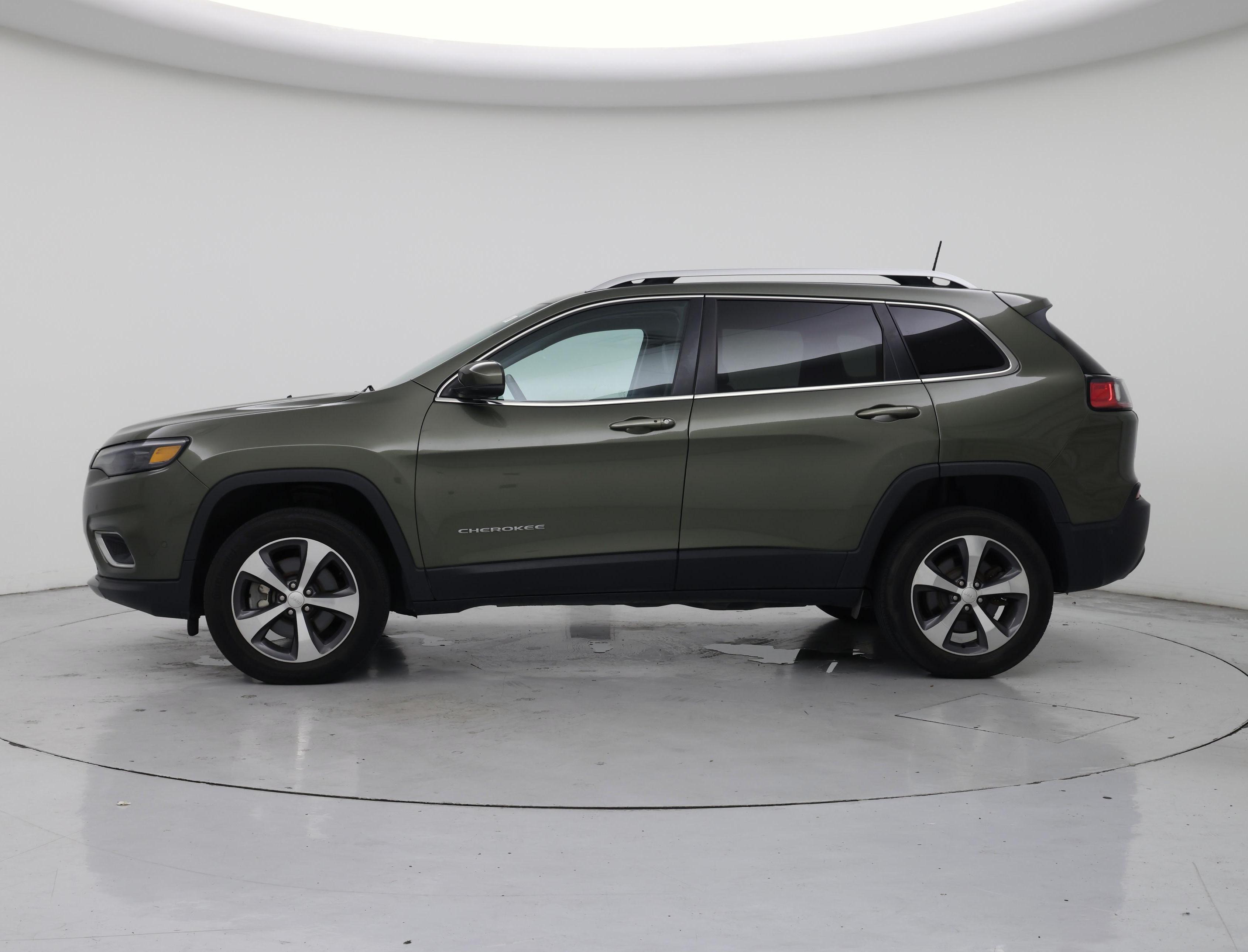 Thumbnail: 2019 Jeep Cherokee - 3