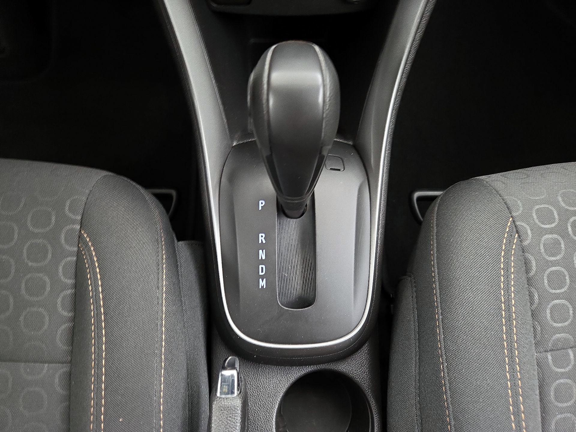 Thumbnail: 2020 Chevrolet Trax - 17