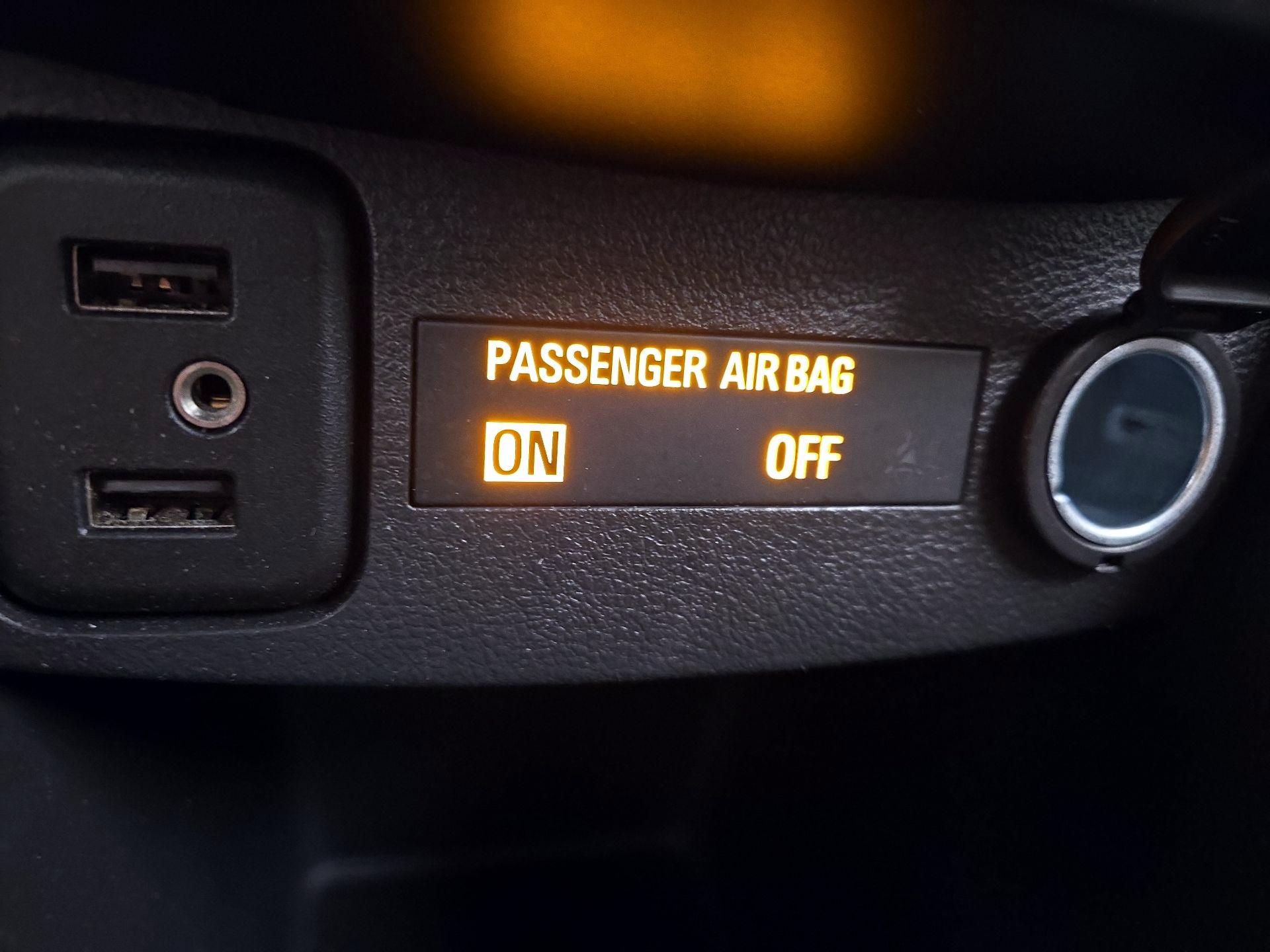 Thumbnail: 2020 Chevrolet Trax - 18