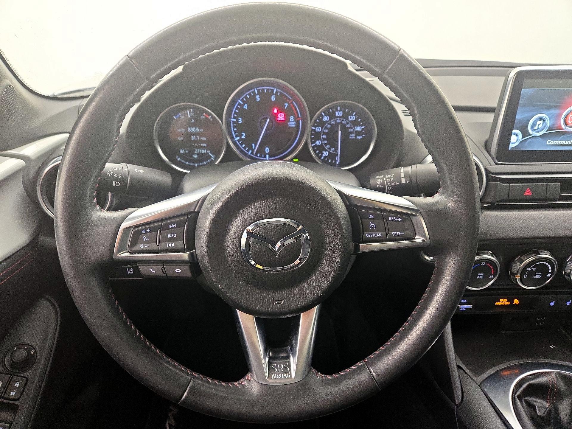 Thumbnail: 2017 Mazda MX-5 Miata - 10