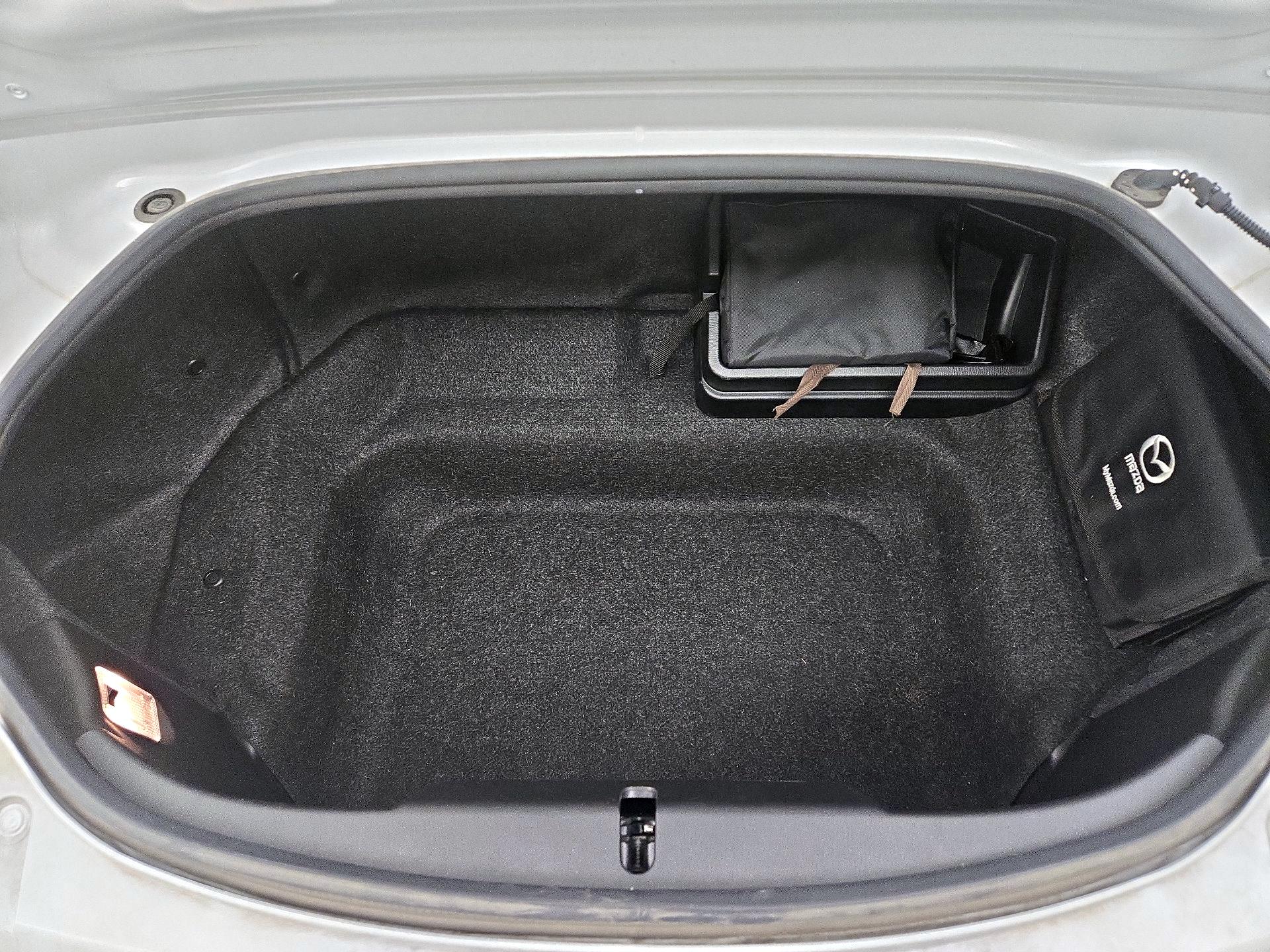 Thumbnail: 2017 Mazda MX-5 Miata - 19