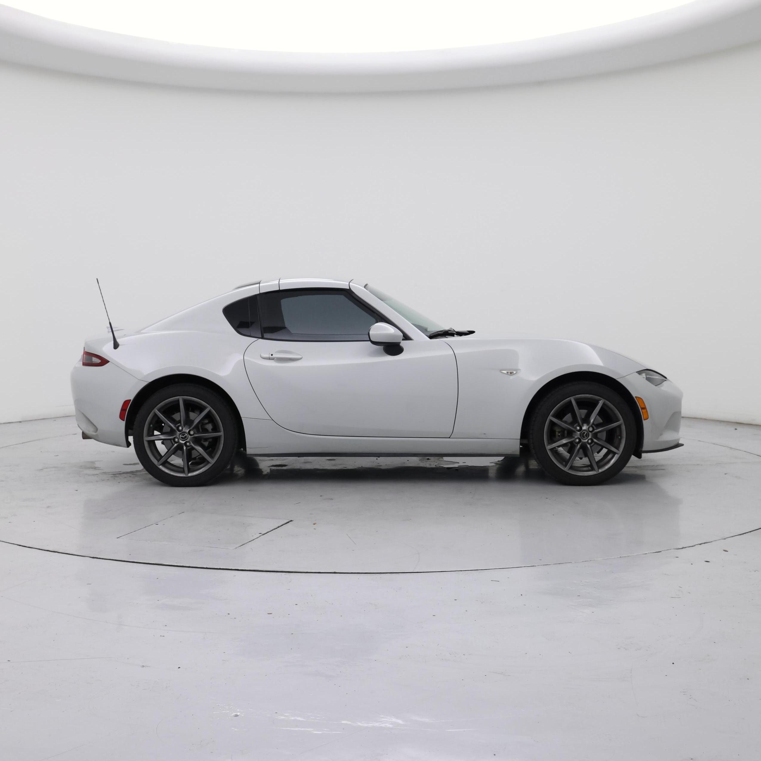 Thumbnail: 2017 Mazda MX-5 Miata - 7