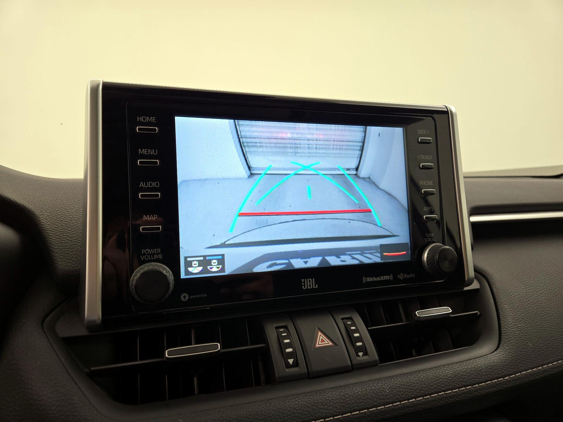 Thumbnail: 2020 Toyota RAV4 - 14