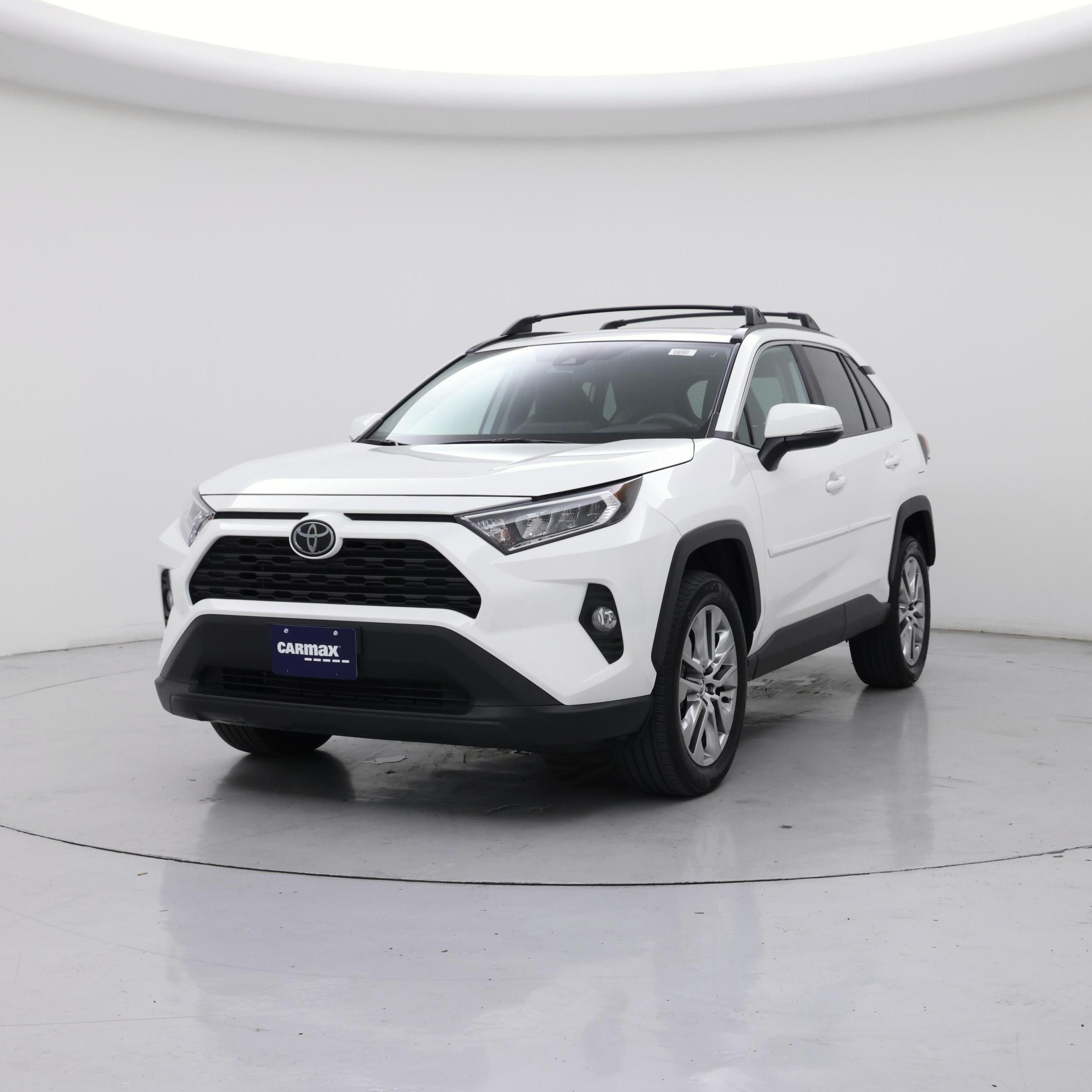 Thumbnail: 2020 Toyota RAV4 - 4