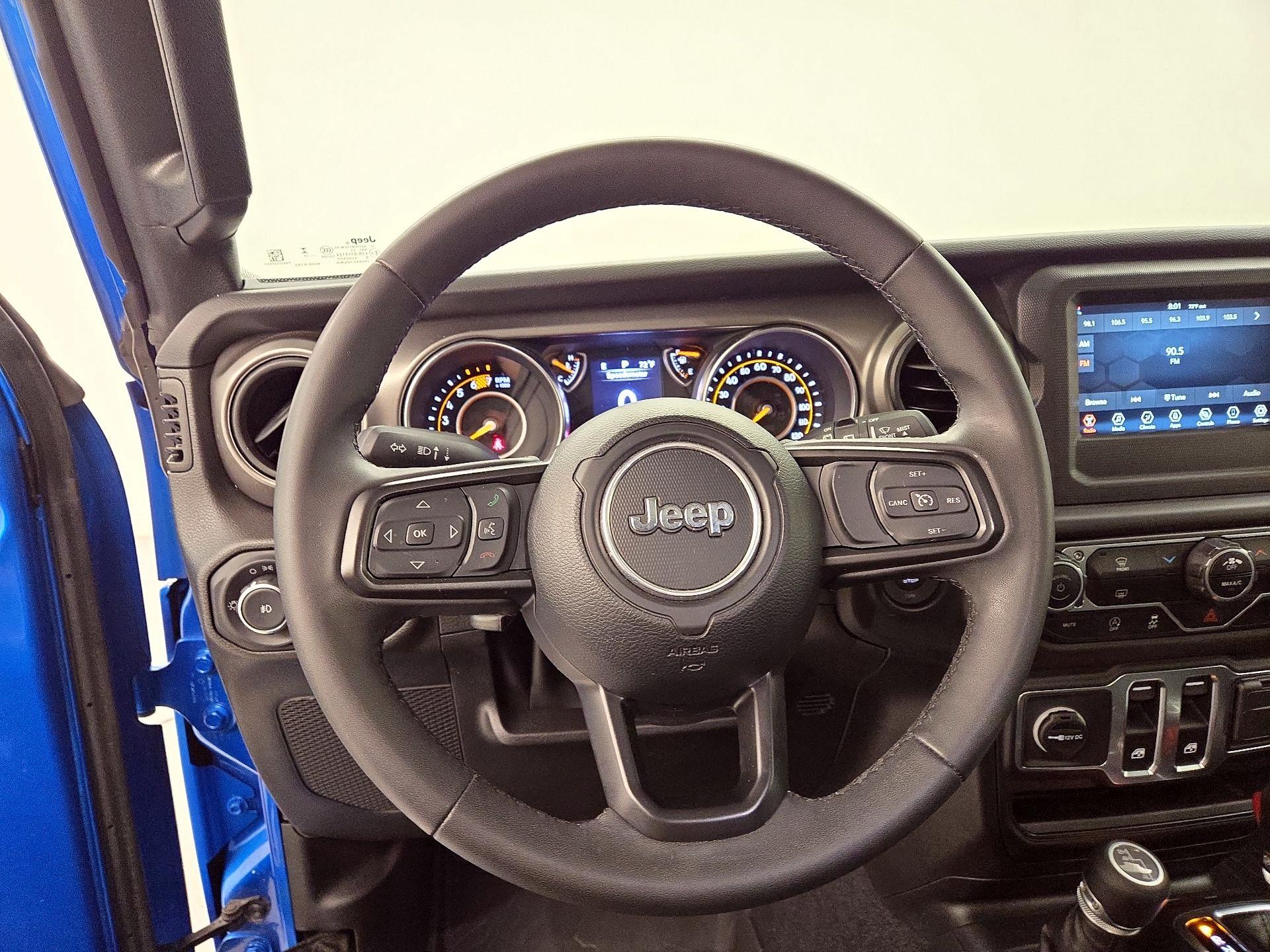 Thumbnail: 2023 Jeep Wrangler - 10