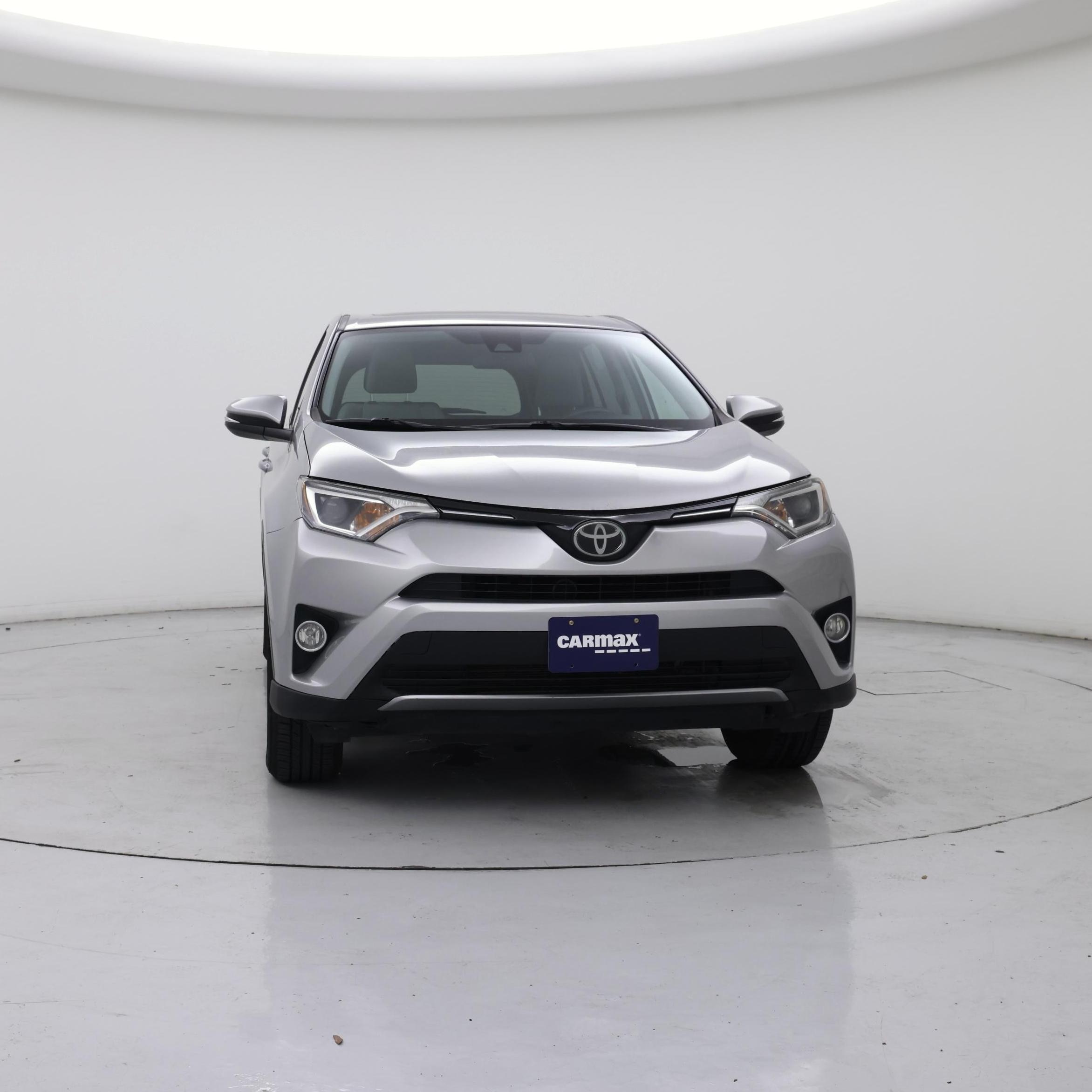 Thumbnail: 2018 Toyota RAV4 - 5