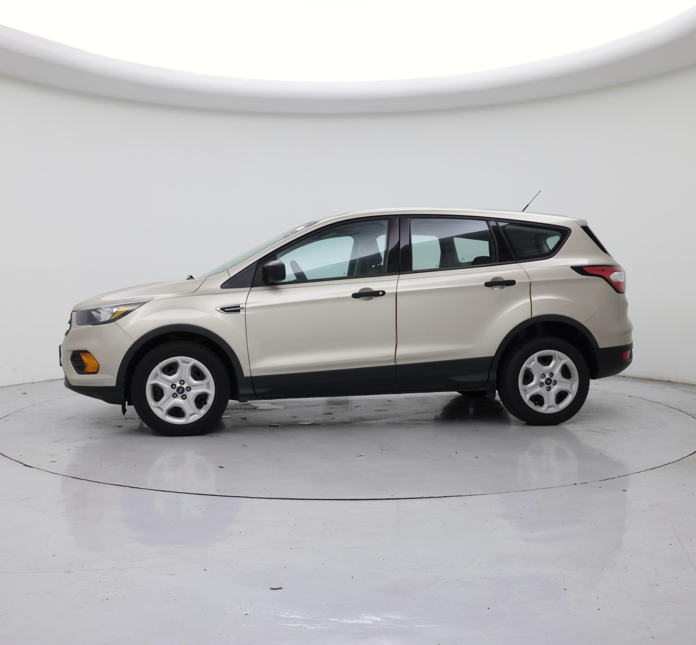 Thumbnail: 2018 Ford Escape - 3