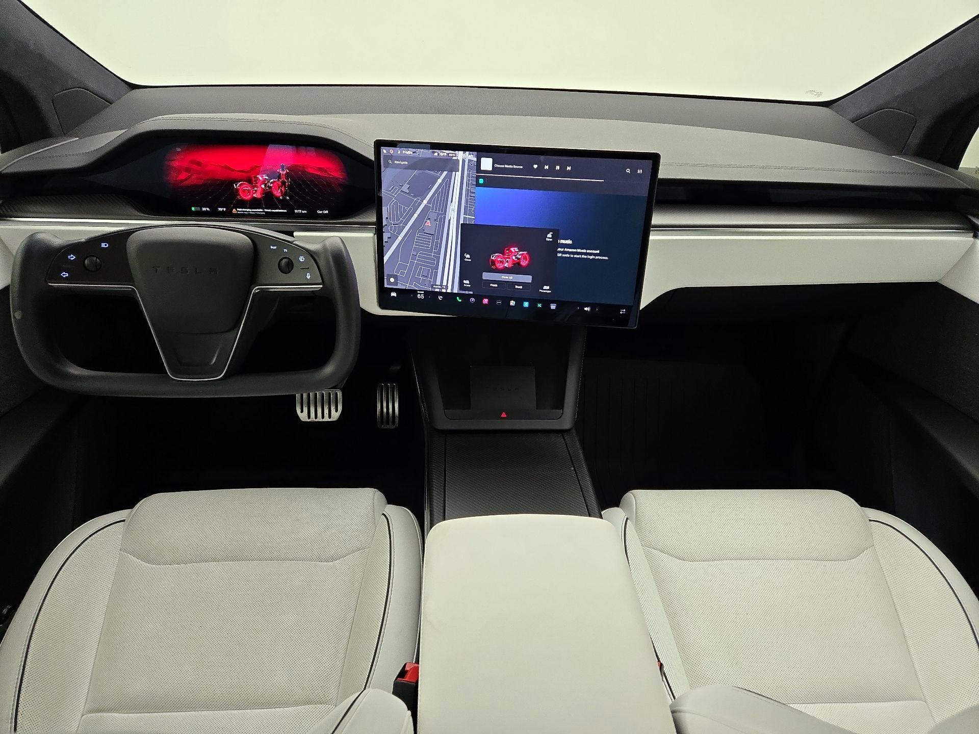 Thumbnail: 2023 Tesla Model X - 9