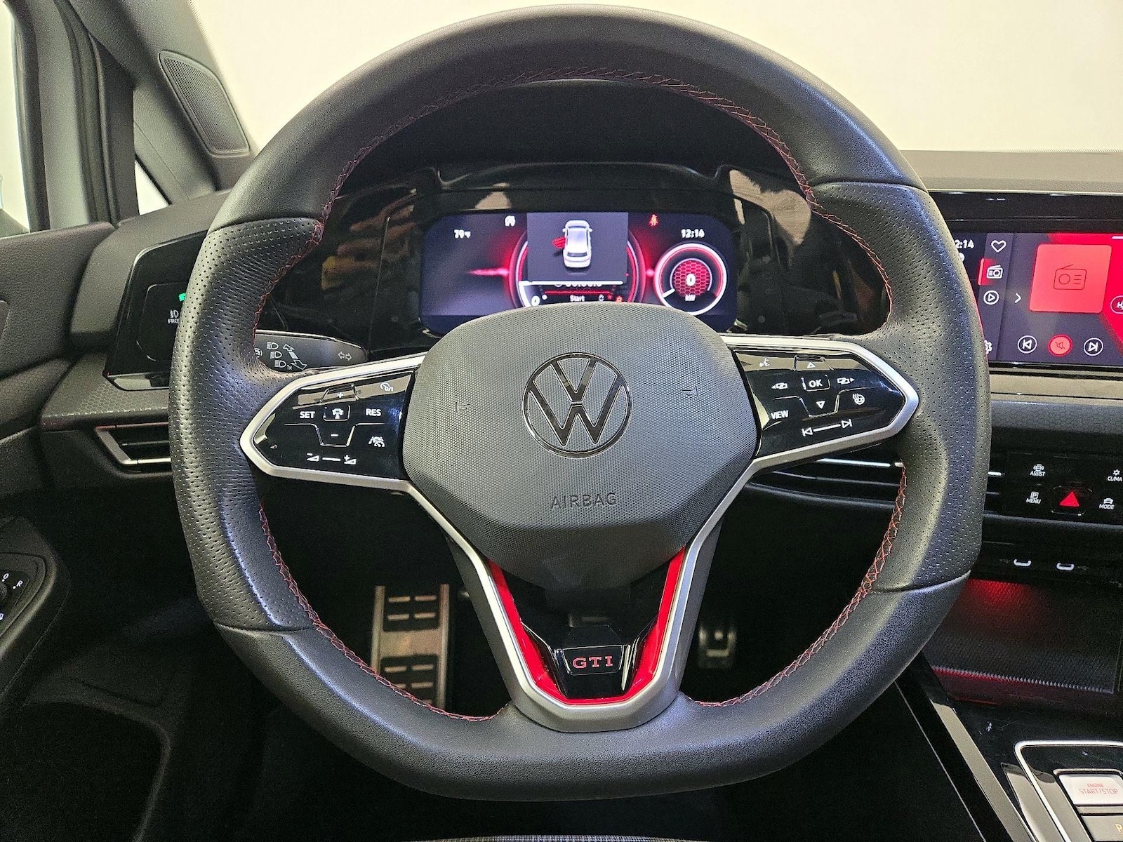 2024 Volkswagen Golf GTI S - Photo 11