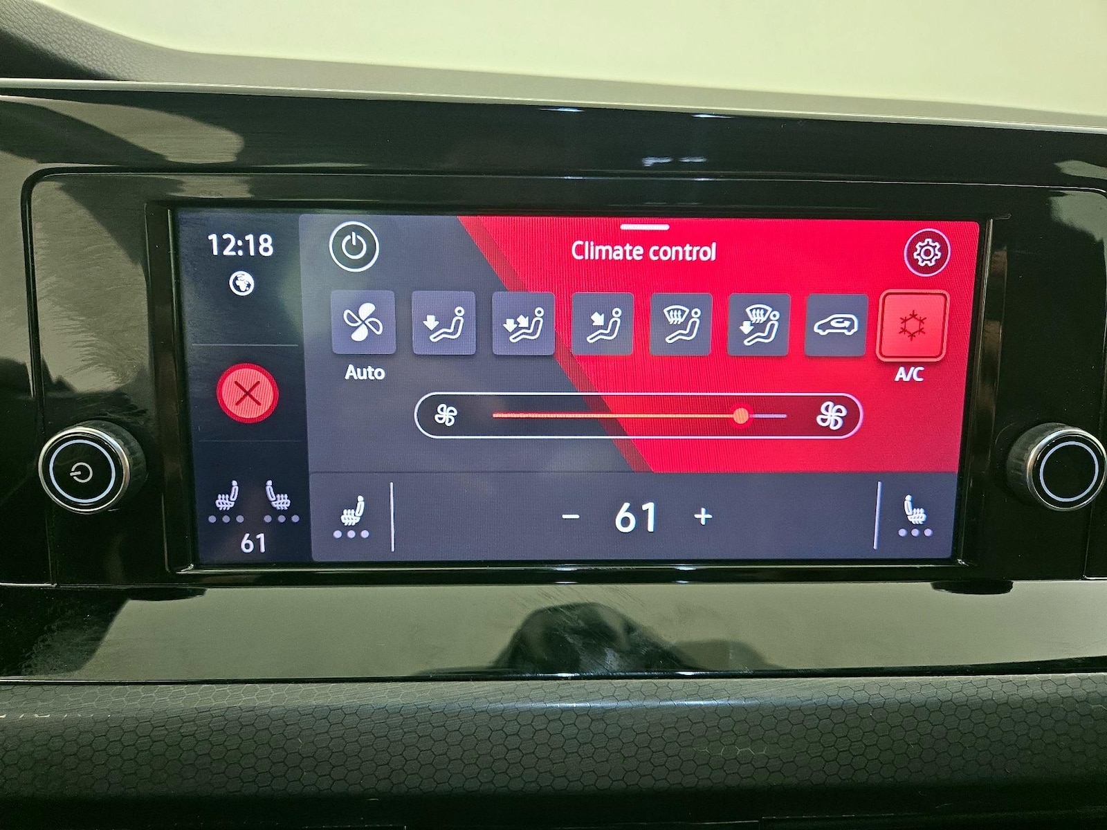 2024 Volkswagen Golf GTI S - Photo 17