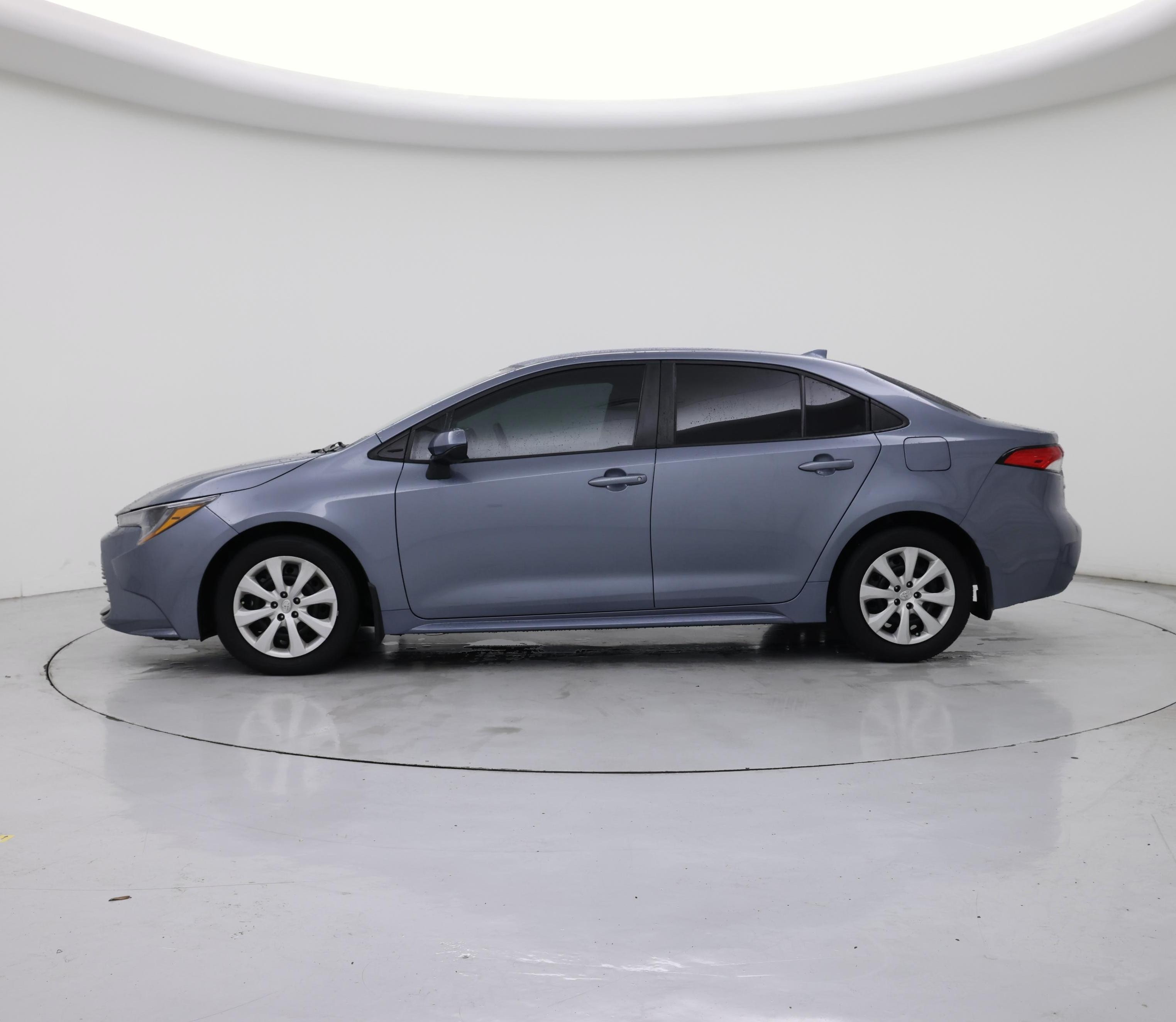 Thumbnail: 2024 Toyota Corolla - 3