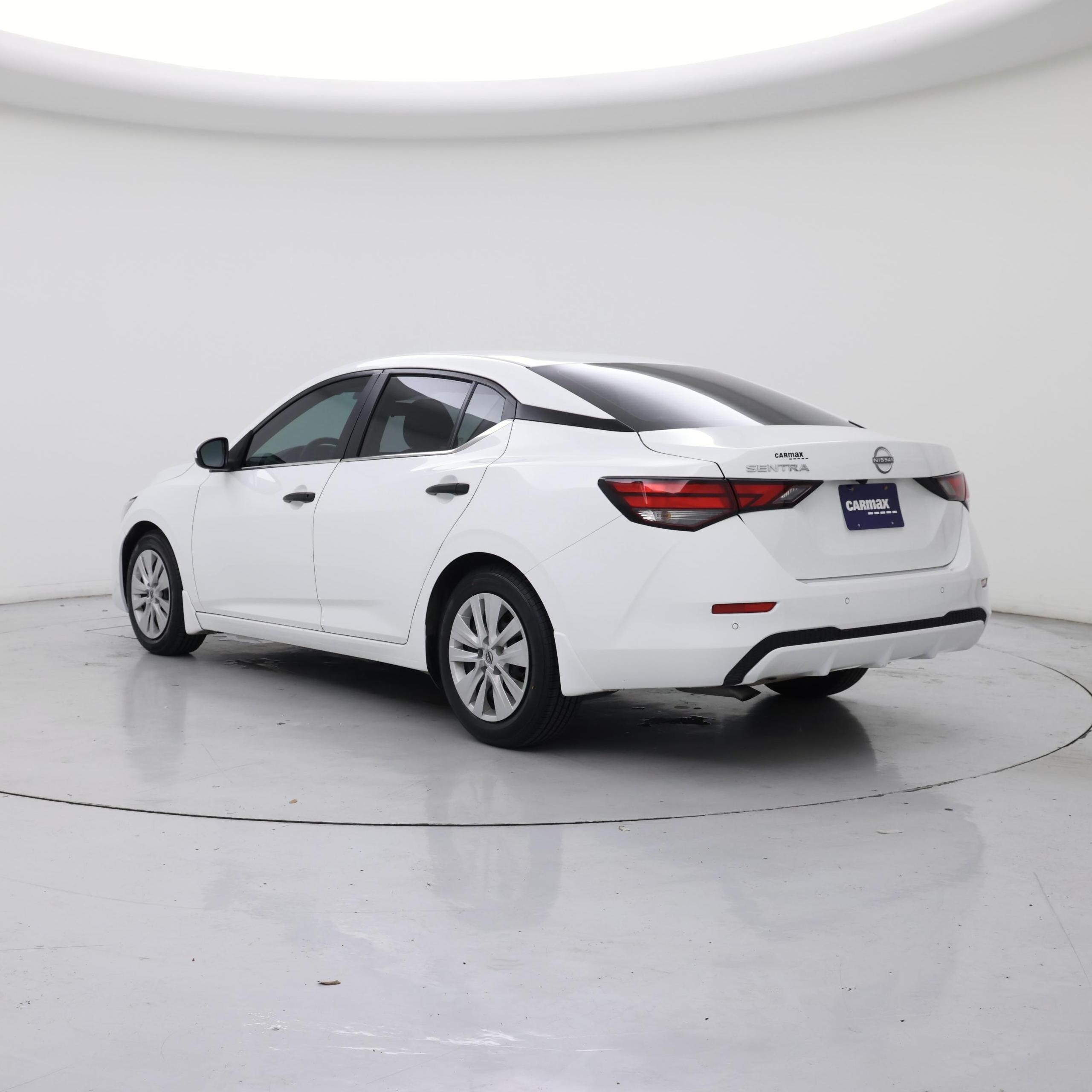 Thumbnail: 2025 Nissan Sentra - 2