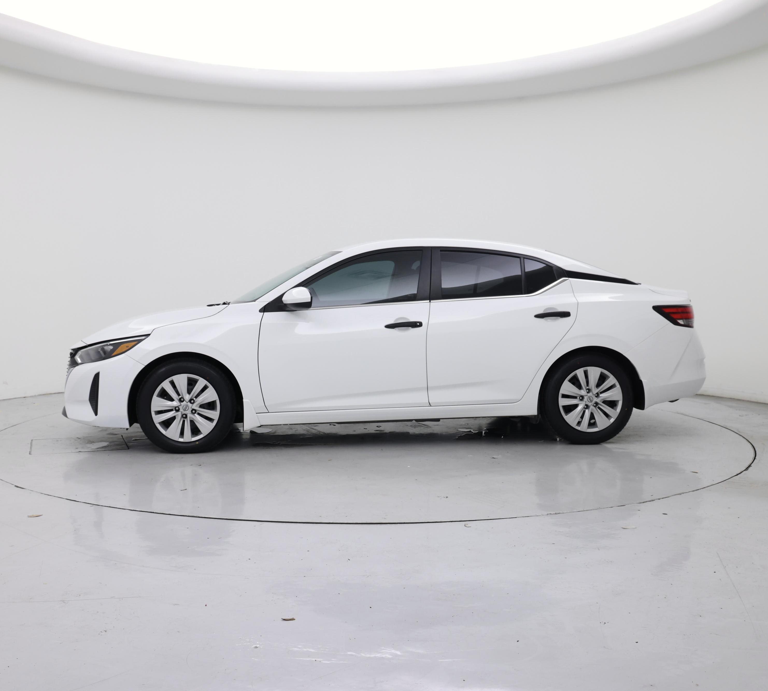 Thumbnail: 2025 Nissan Sentra - 3