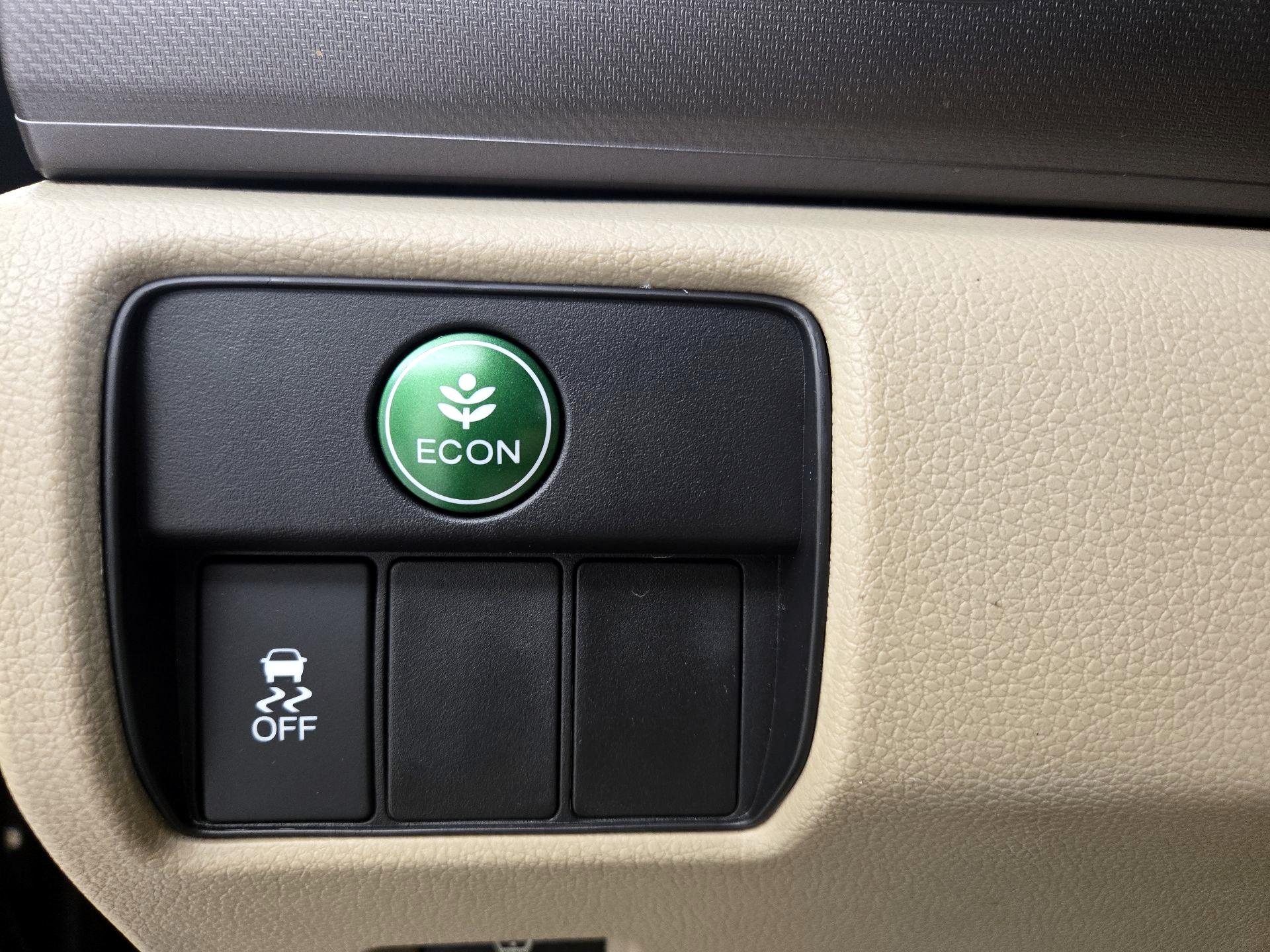 Thumbnail: 2014 Honda Accord - 13