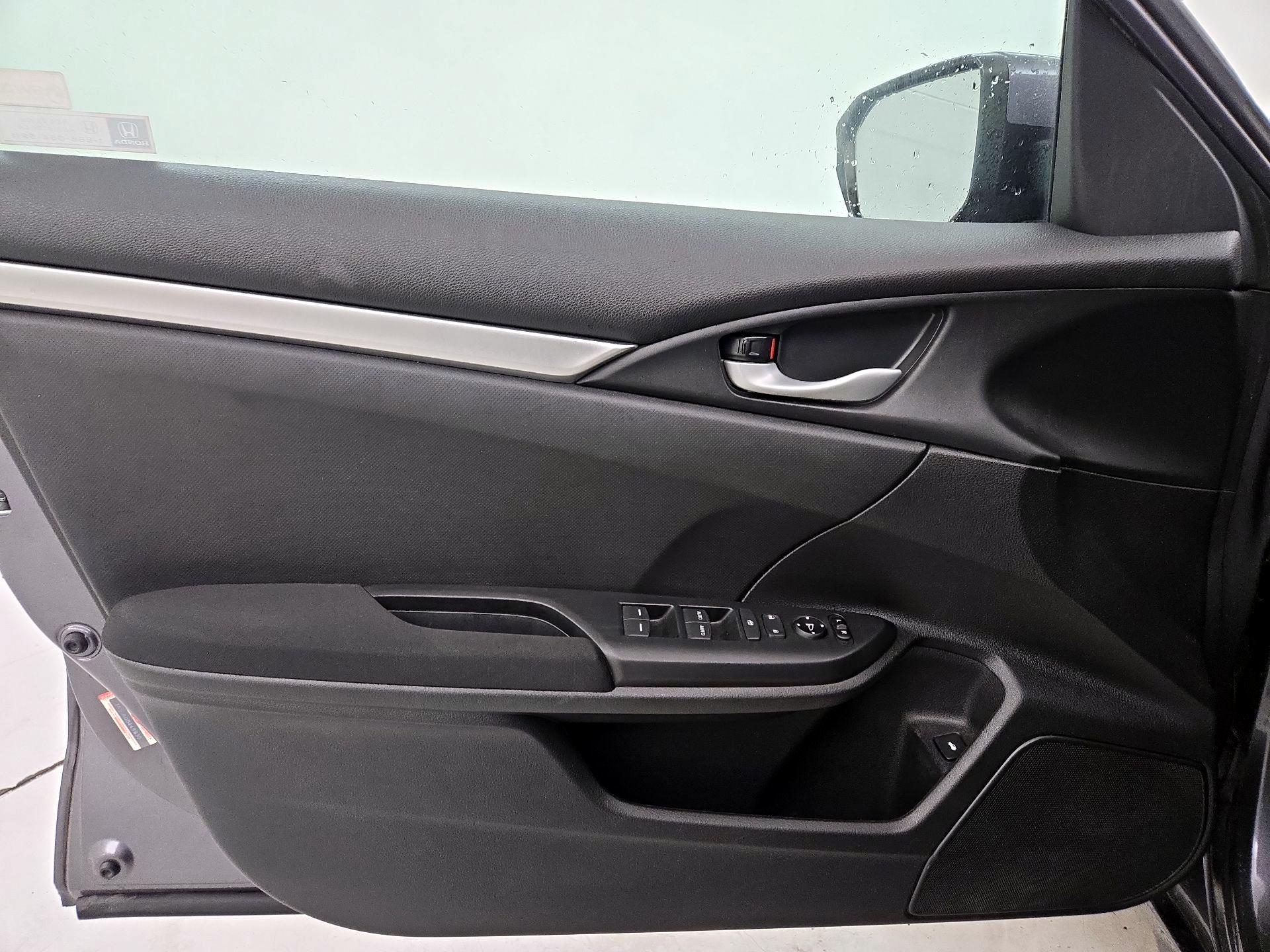 Thumbnail: 2018 Honda Civic - 12