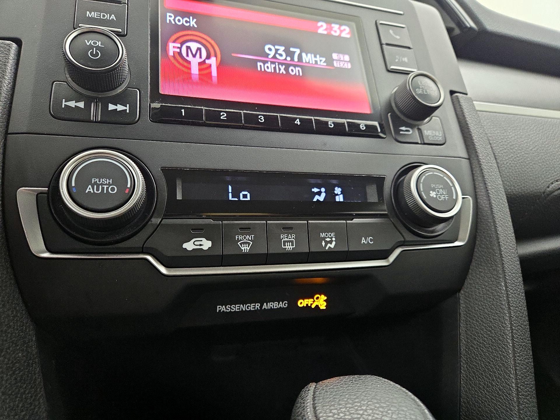 Thumbnail: 2018 Honda Civic - 16