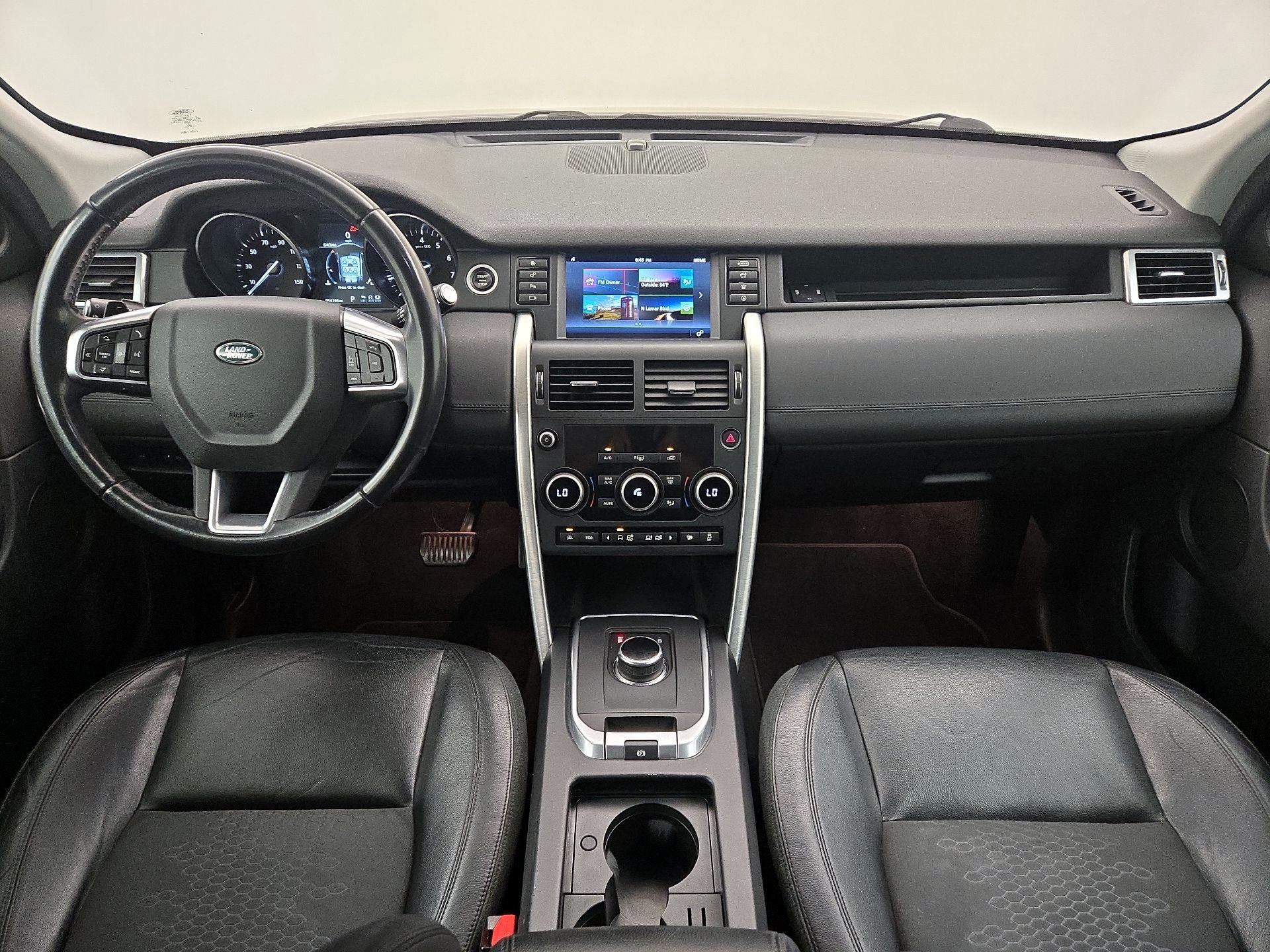 Thumbnail: 2017 Land Rover Discovery Sport - 9