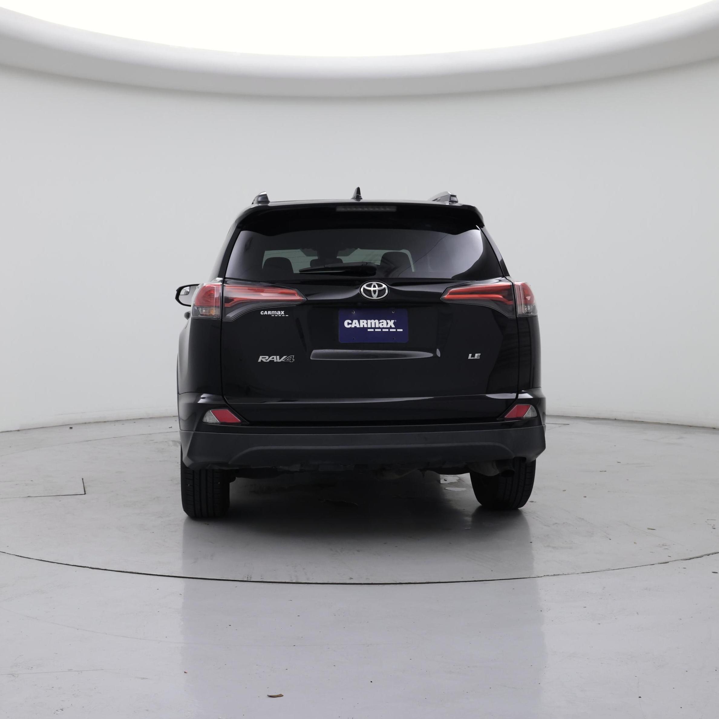 Thumbnail: 2018 Toyota RAV4 - 6