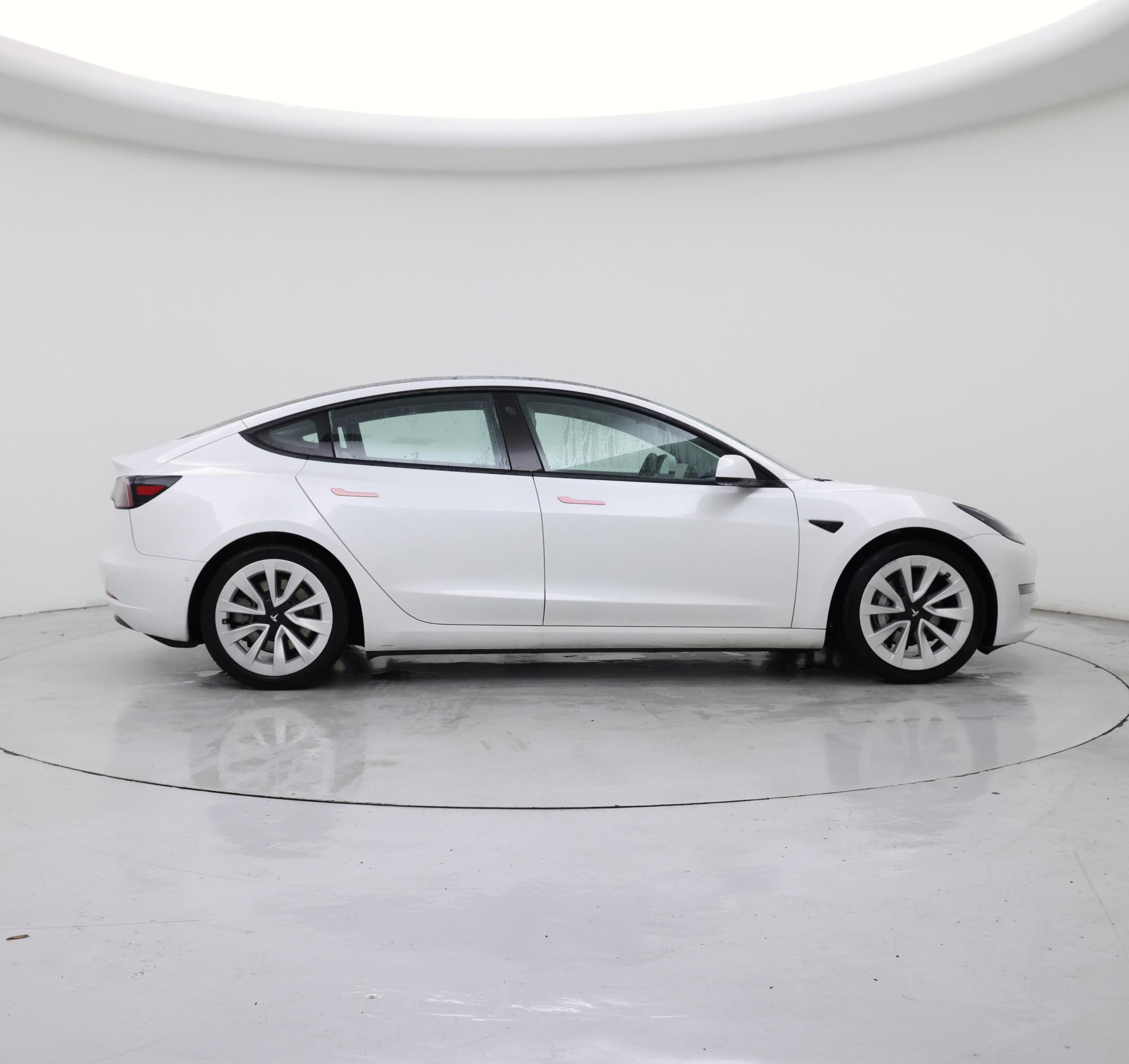 Thumbnail: 2021 Tesla Model 3 - 7