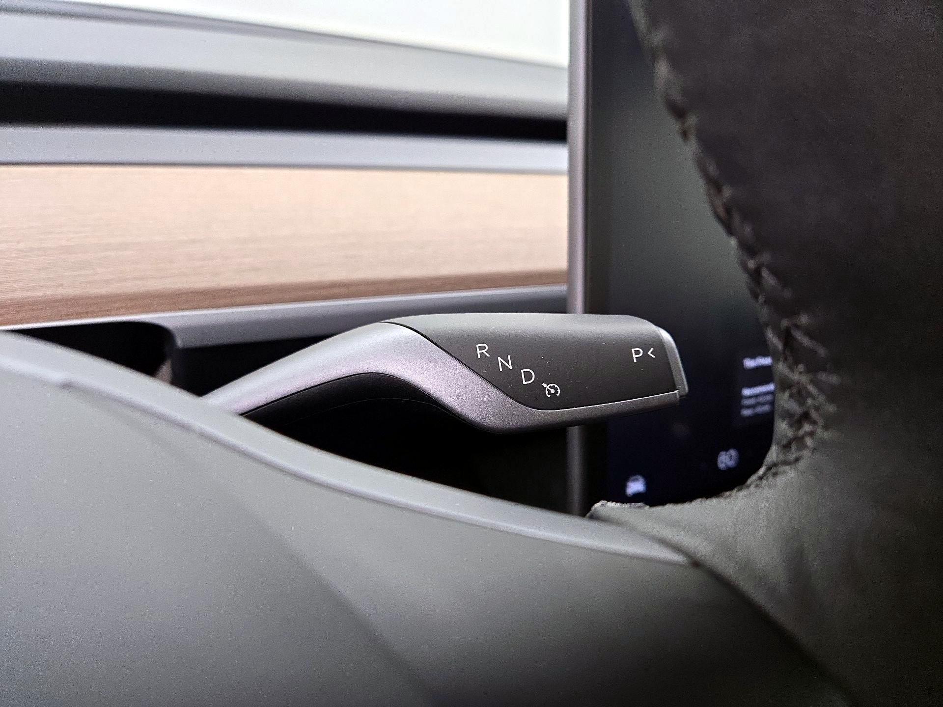 Thumbnail: 2024 Tesla Model Y - 17