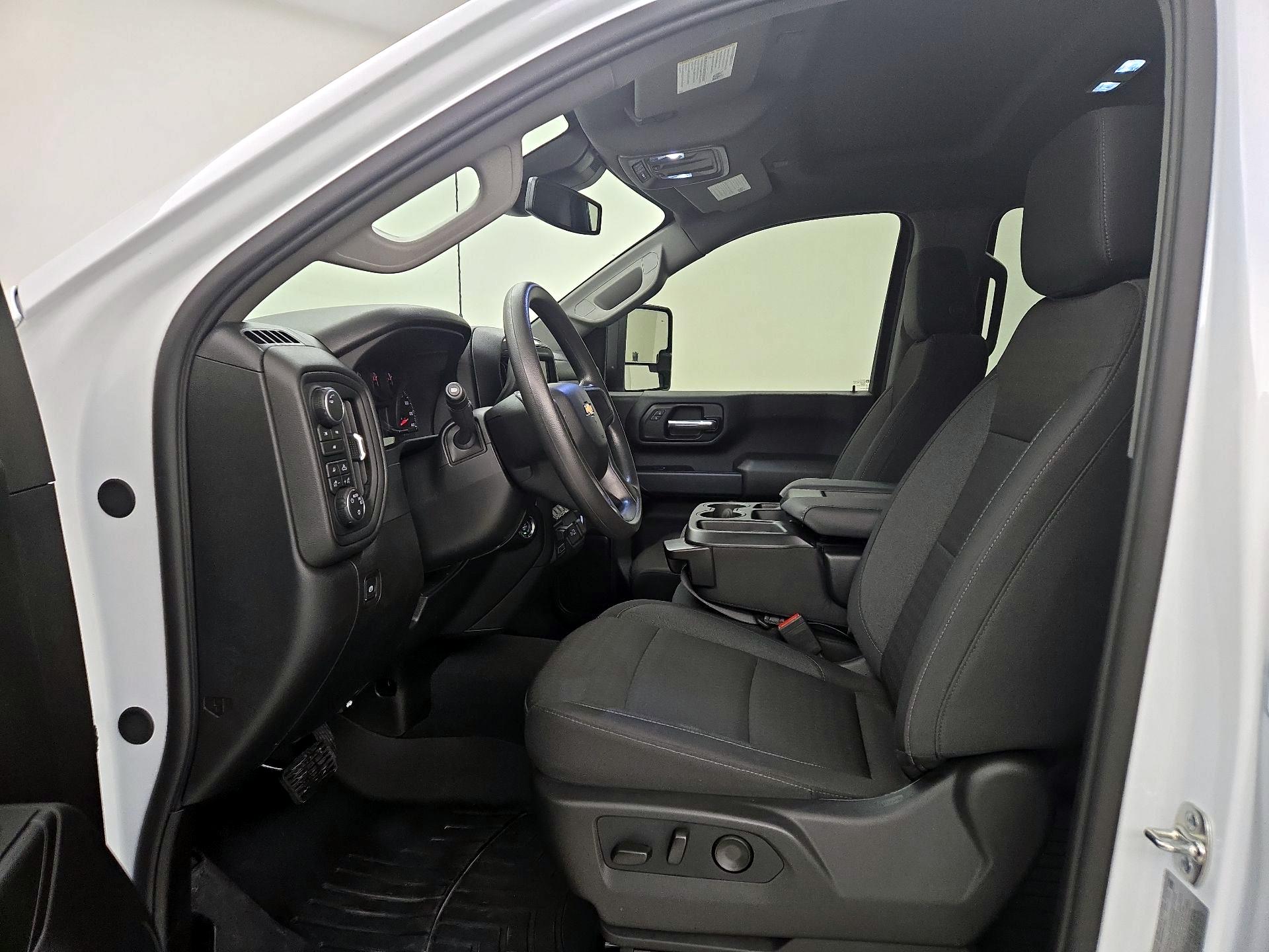 Thumbnail: 2026 Chevrolet Silverado 2500 - 11
