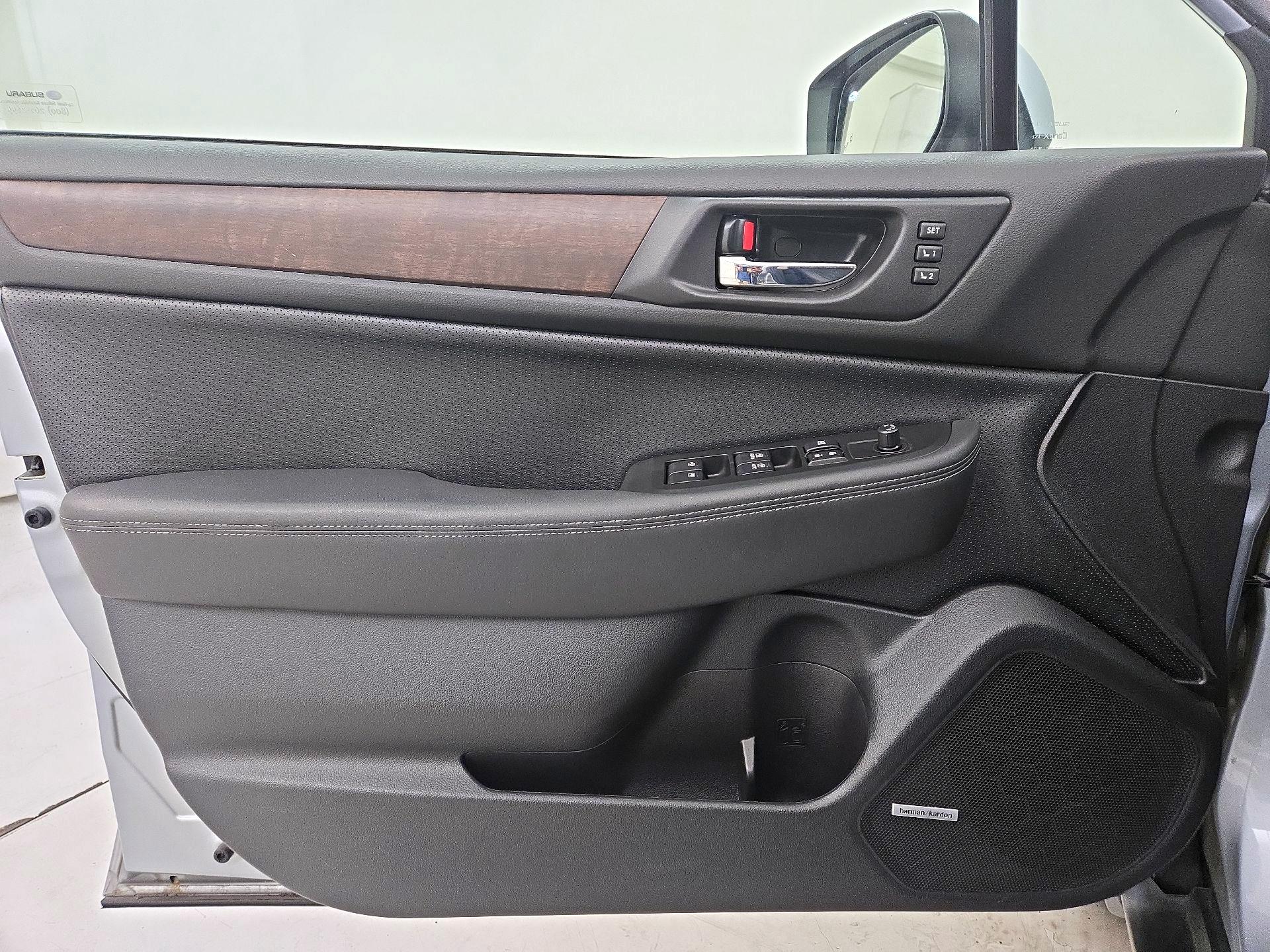 Thumbnail: 2016 Subaru Outback - 12