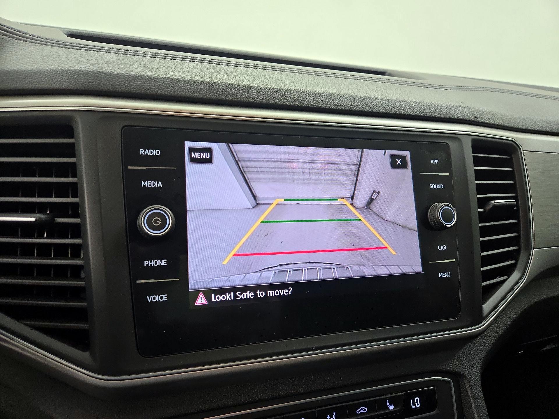 Thumbnail: 2019 Volkswagen Atlas - 14