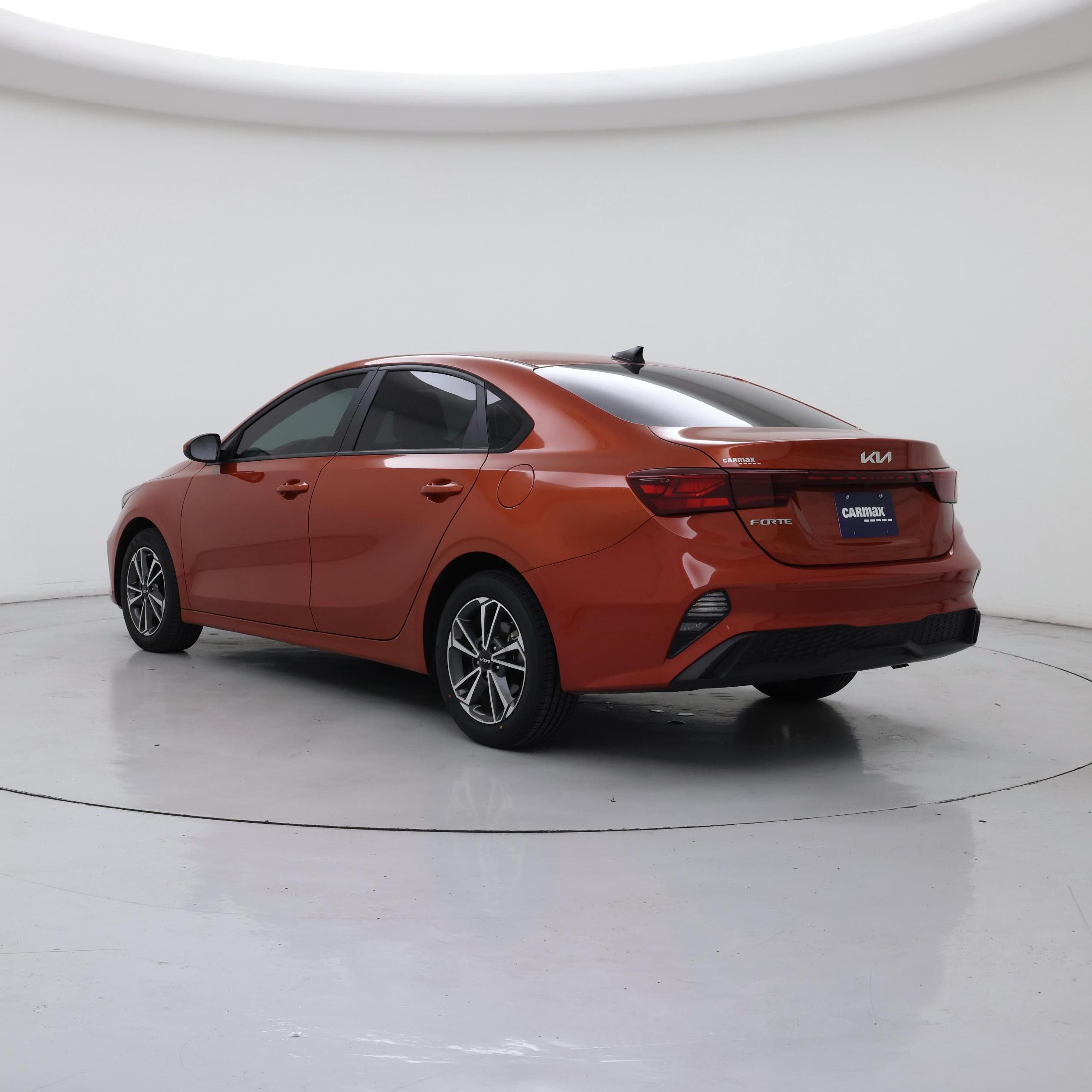 Thumbnail: 2023 Kia Forte - 2
