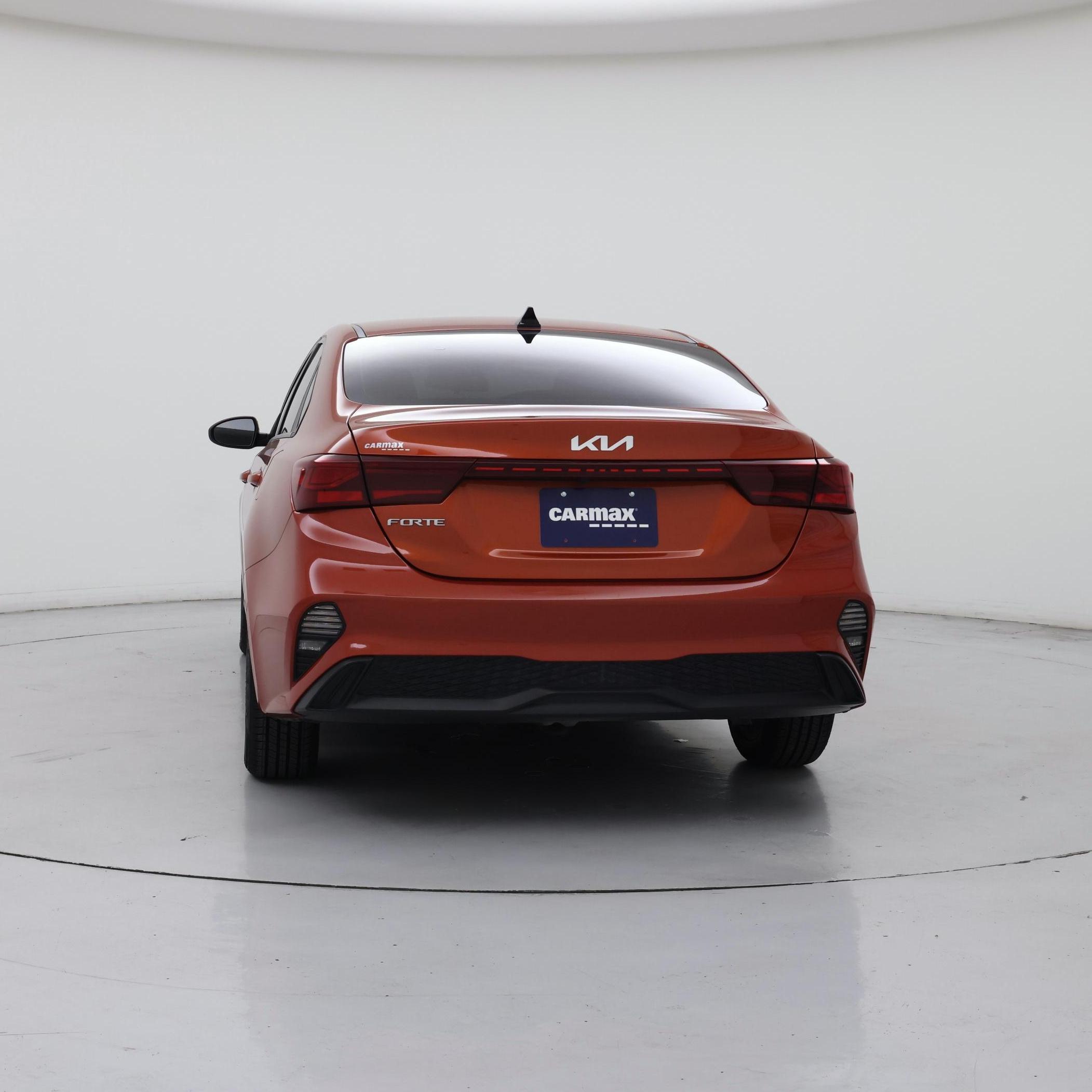 Thumbnail: 2023 Kia Forte - 6