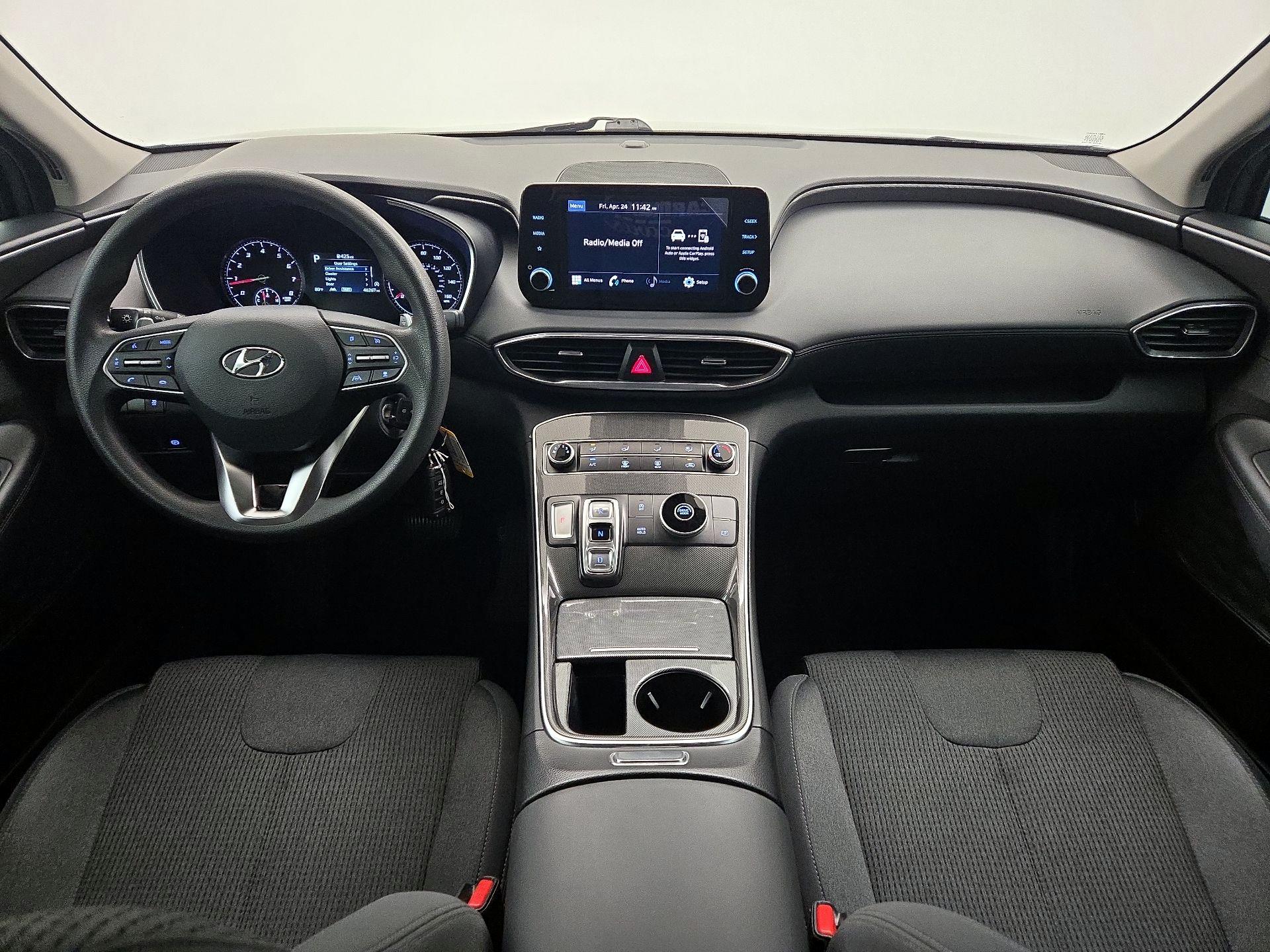 Thumbnail: 2023 Hyundai Santa Fe - 9